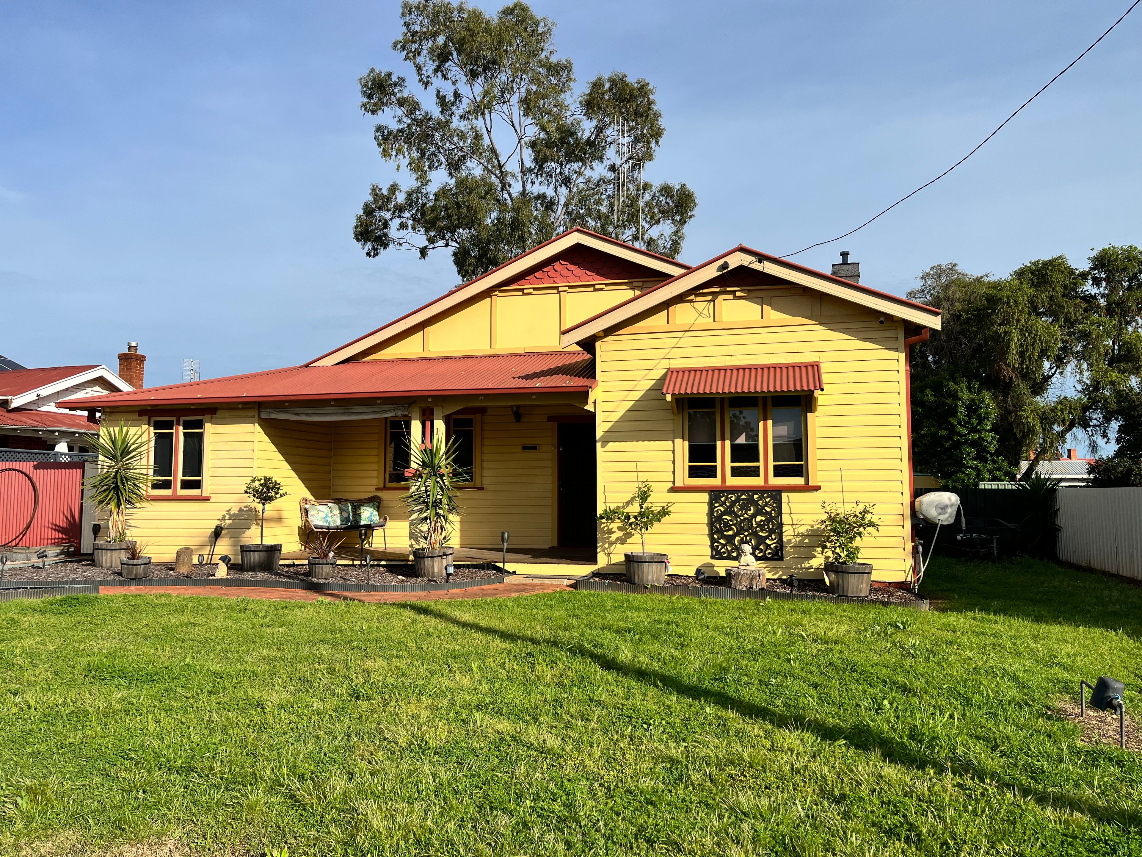 1 Black Street, Forbes NSW 2871