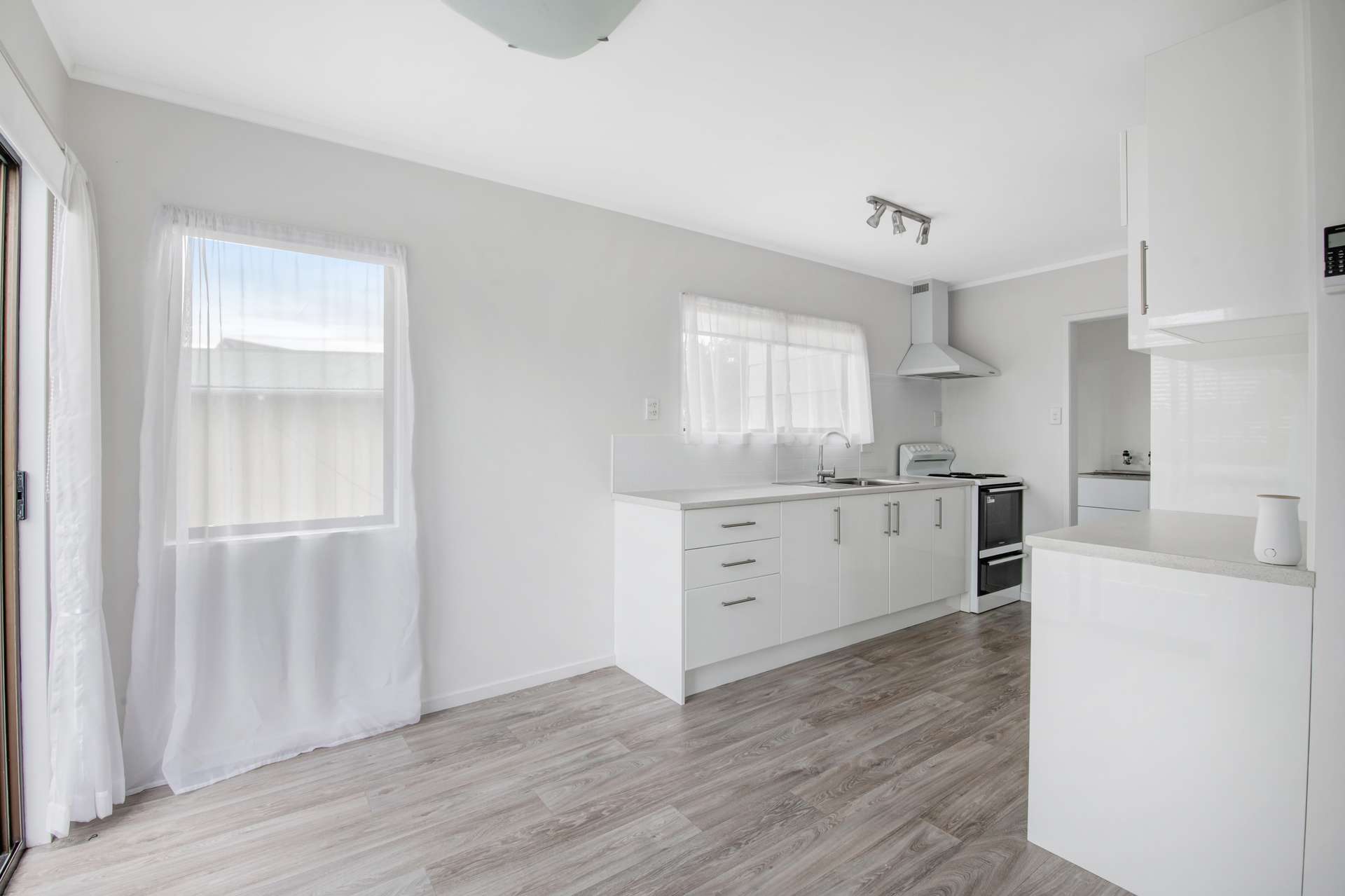 2/48 Rawhiti Road photo 9