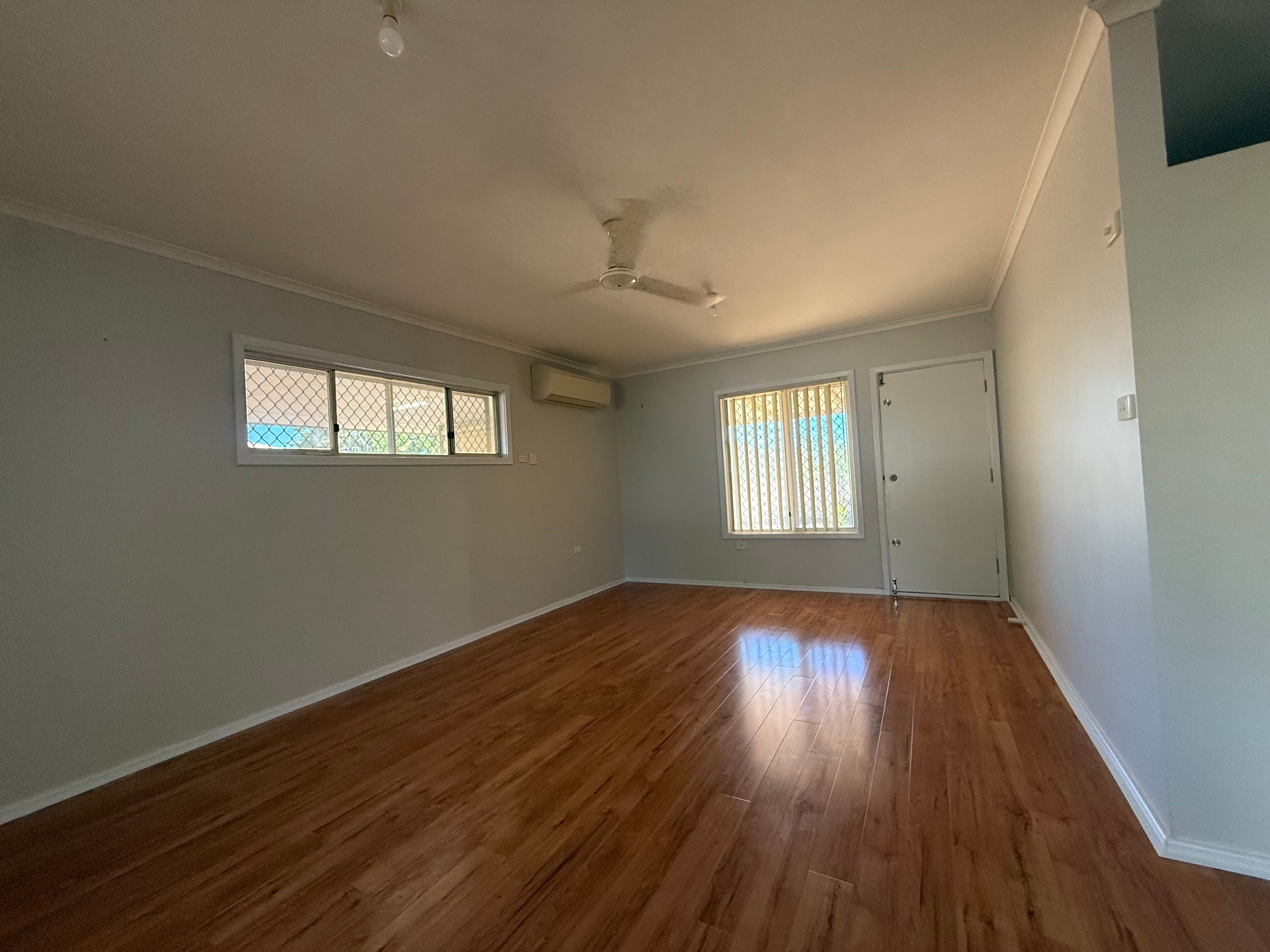 11 Knowsley Street East, Derby, WA 6728