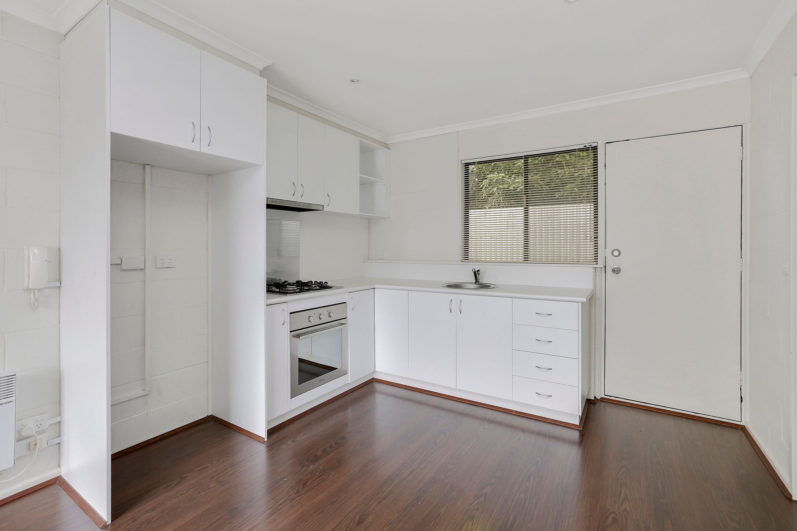 6/30 Albert Street, Geelong West, VIC 3218