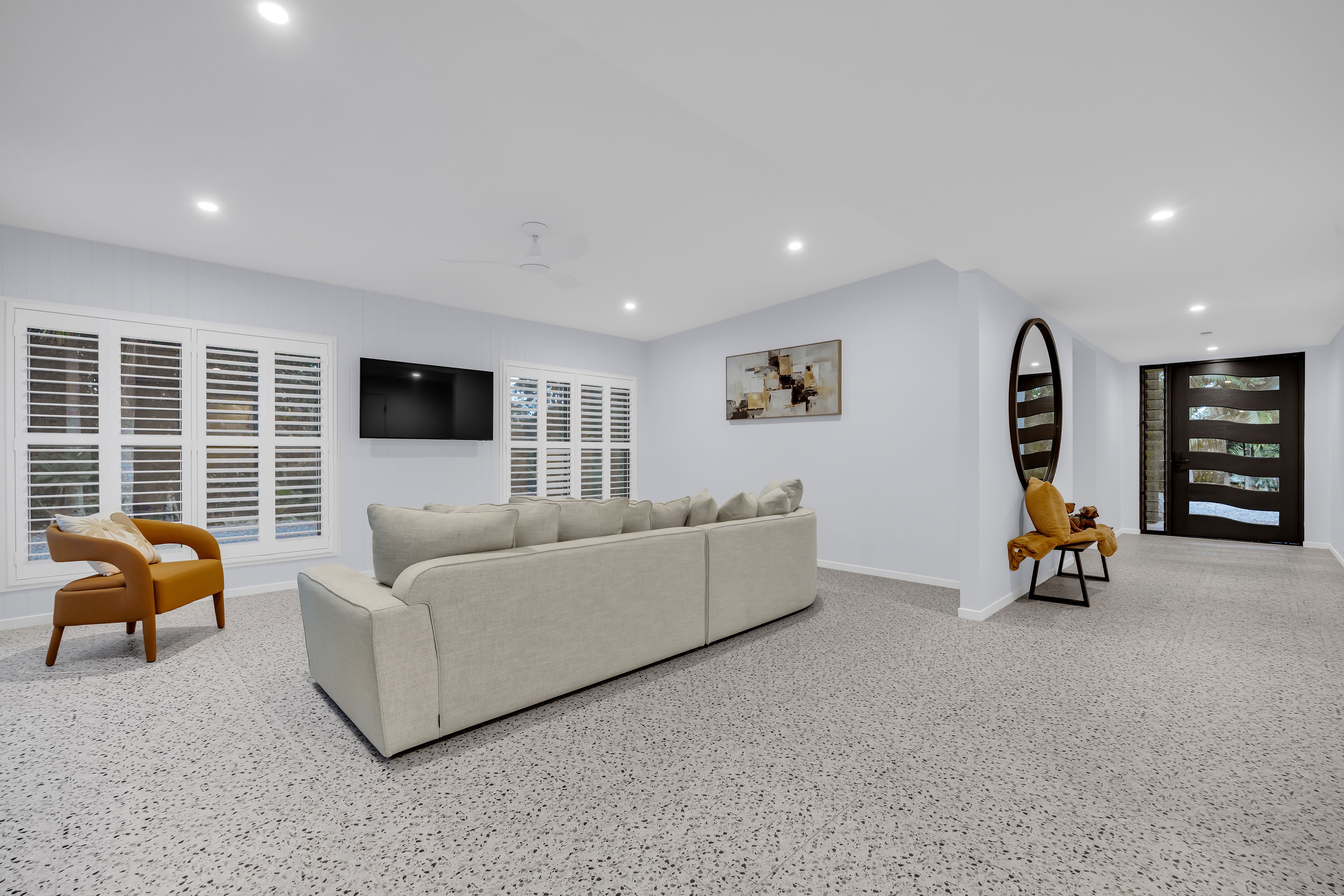15-31 Neeraway Road — photo 17 of 30