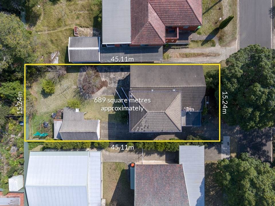 4 Whitegates Avenue