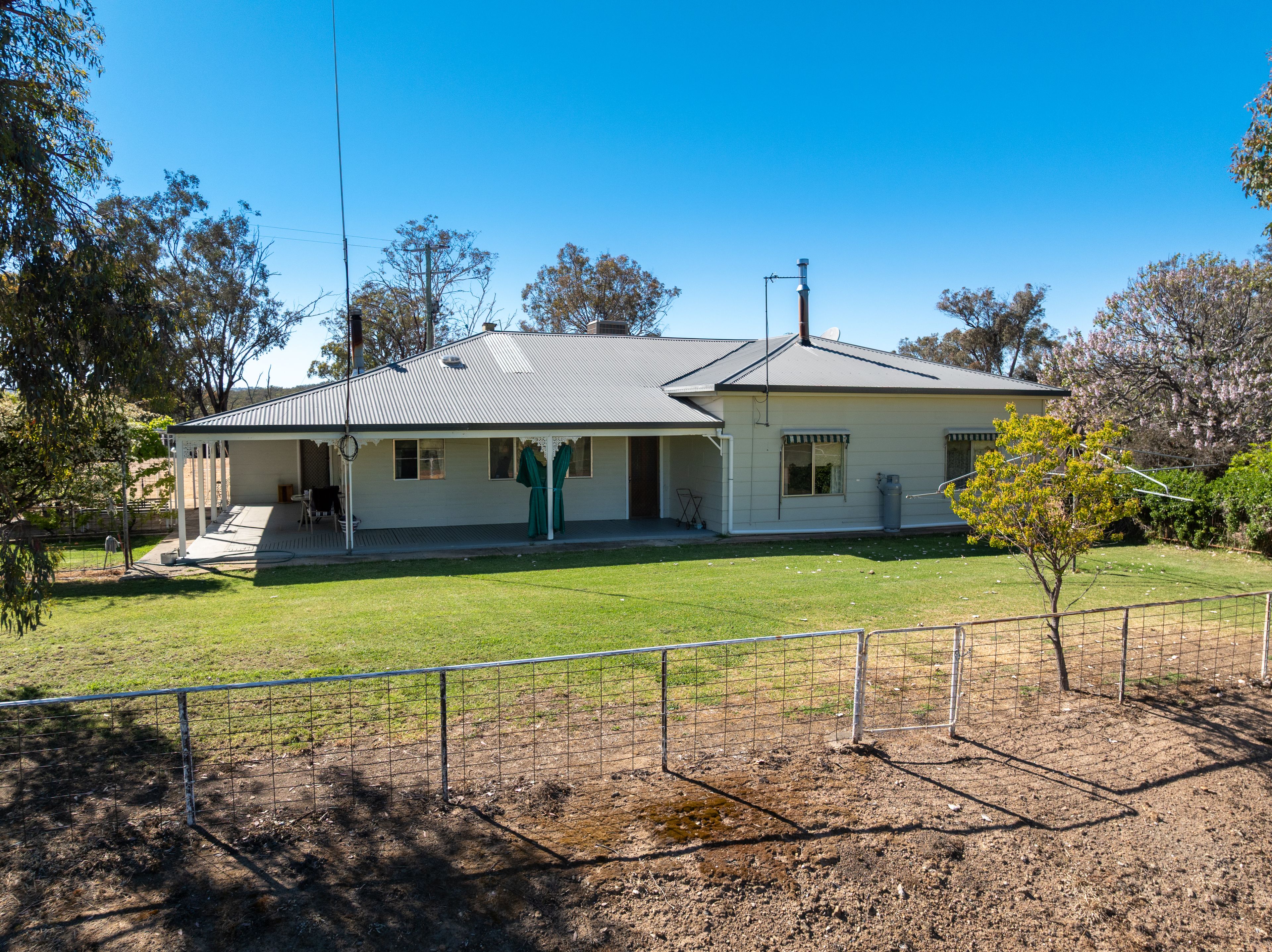 'Weemala' 5736 Burrendong Way — photo 8 of 17