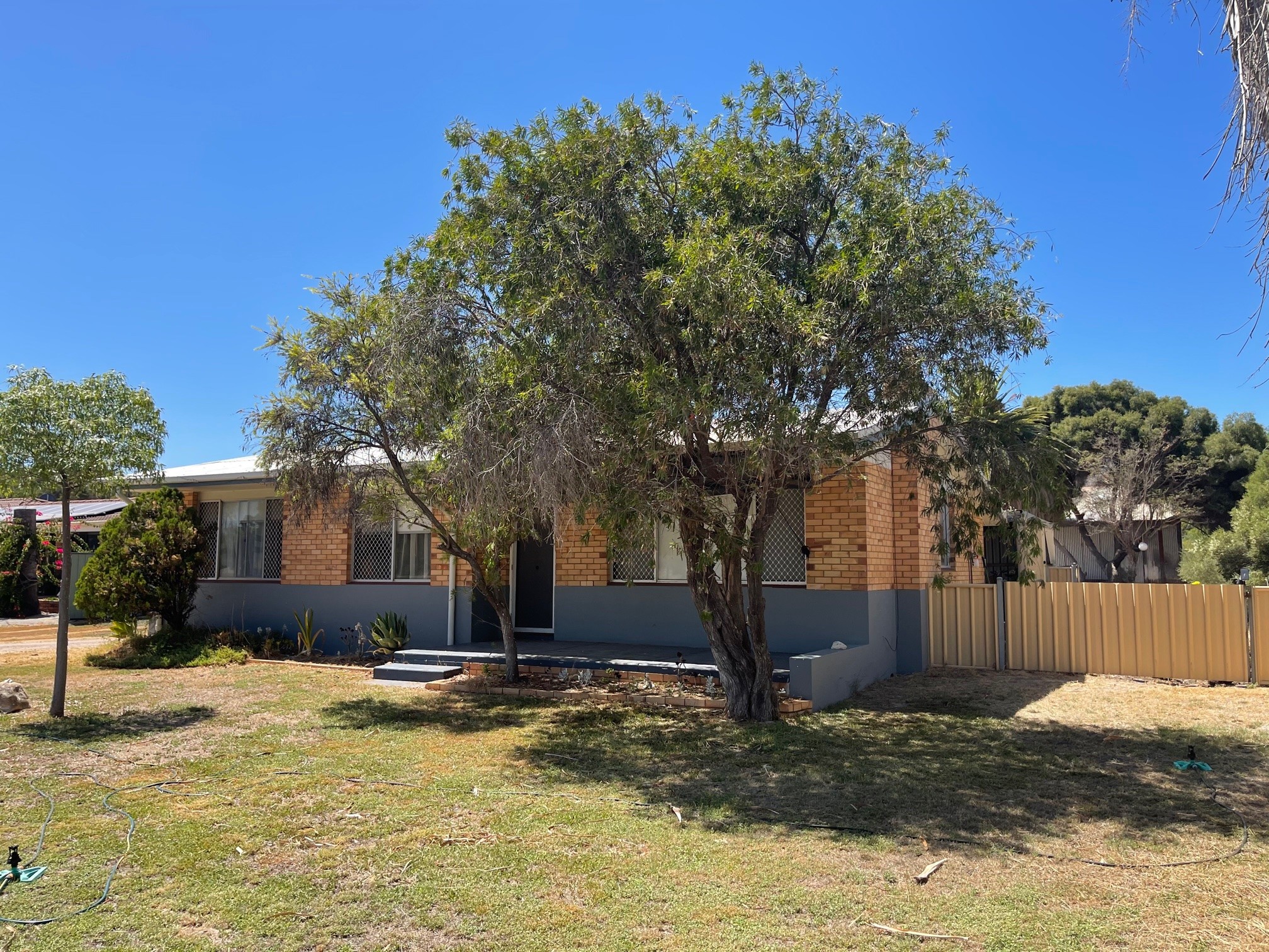140 Point Leander Drive, Port Denison, WA 6525