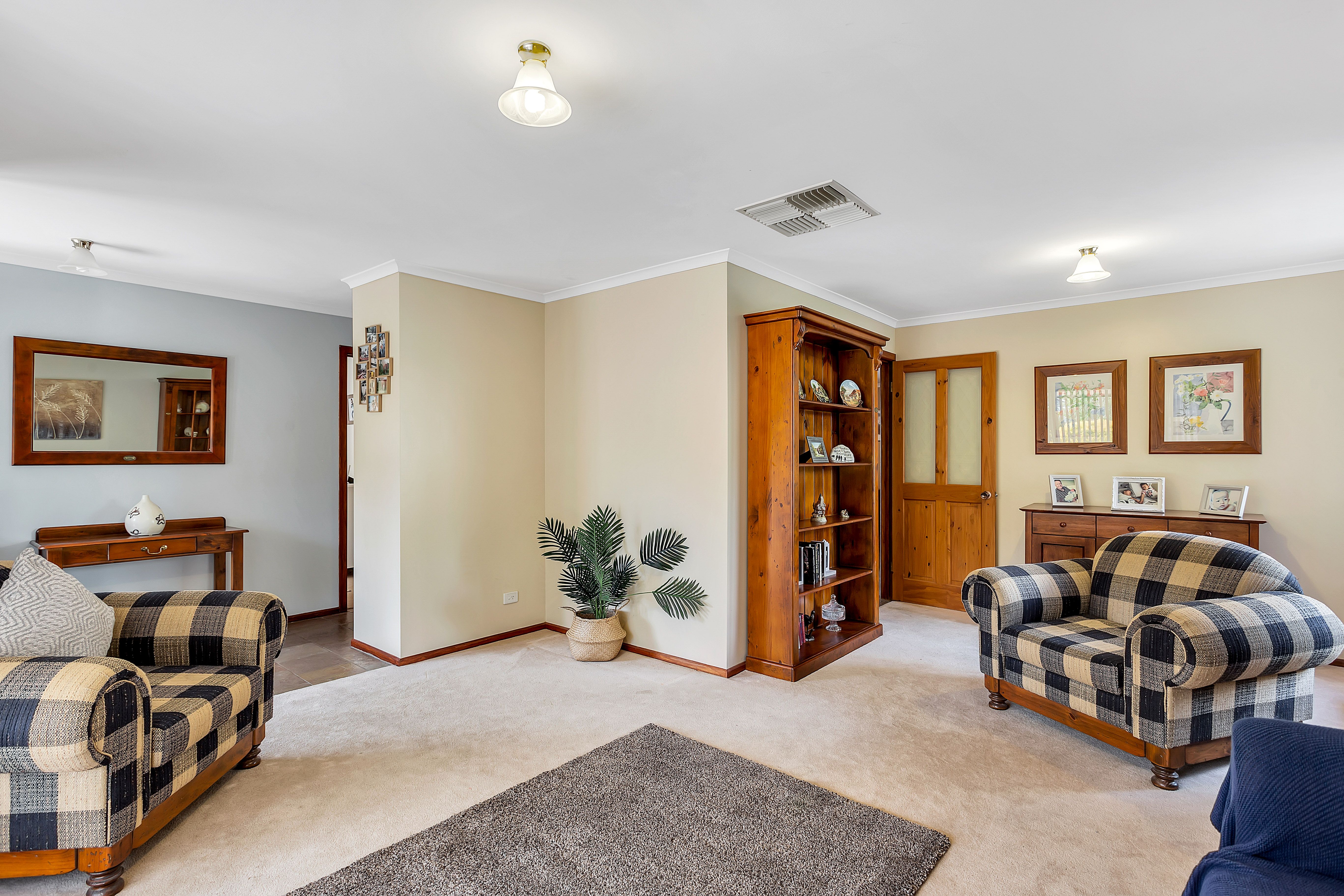 6 Pridham Court, Aberfoyle Park, SA 5159