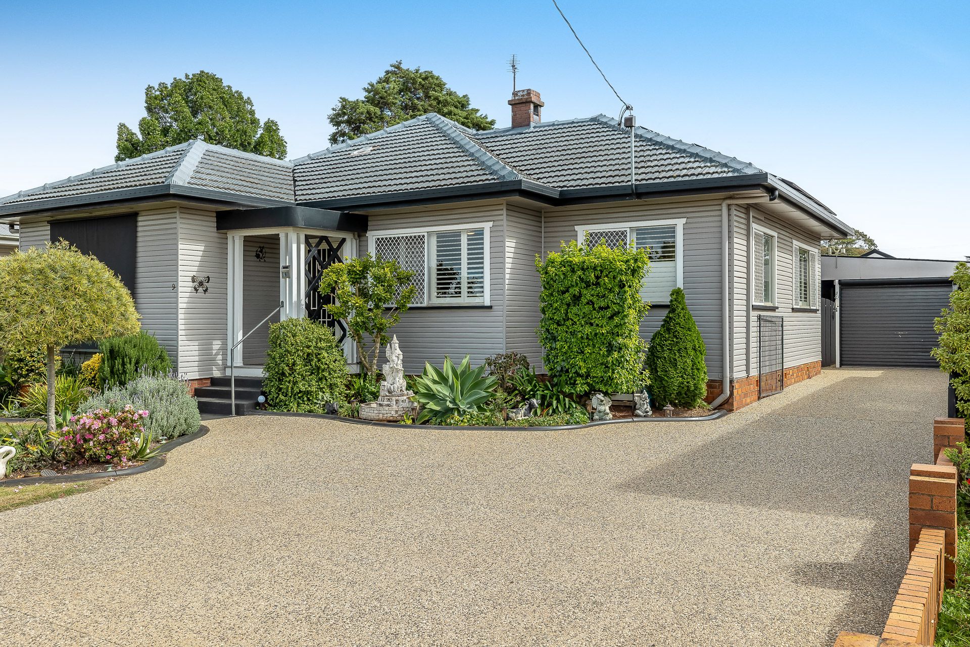 9 Rosina Street, Newtown, QLD 4350