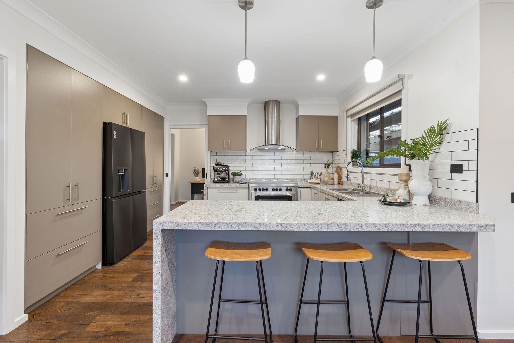 8 Burgess Drive — photo 10 of 21
