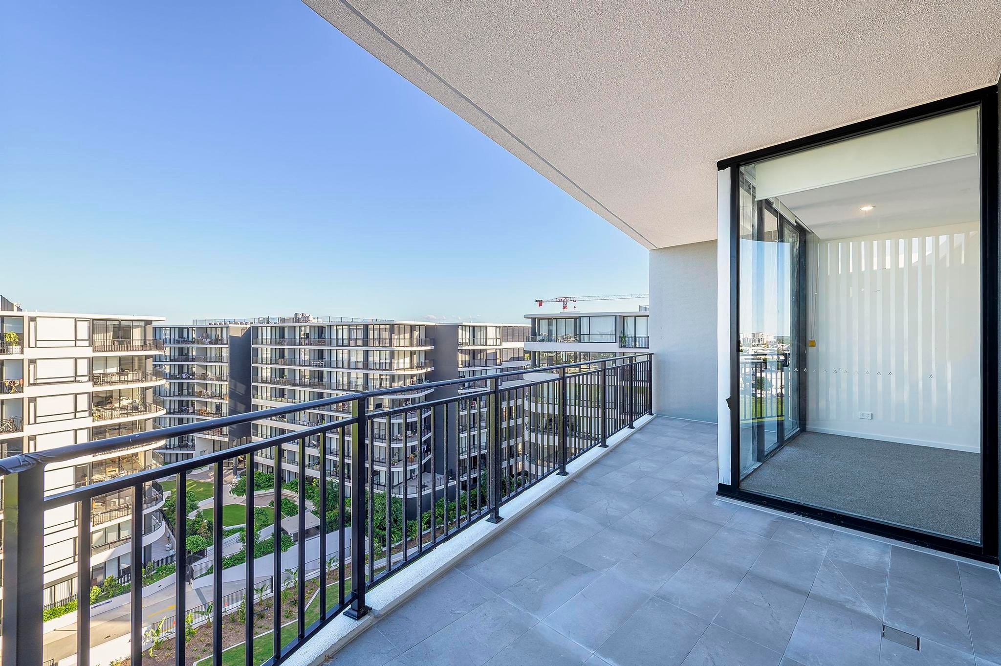 2810/10-12 Sickle Avenue, Hope Island, QLD 4212