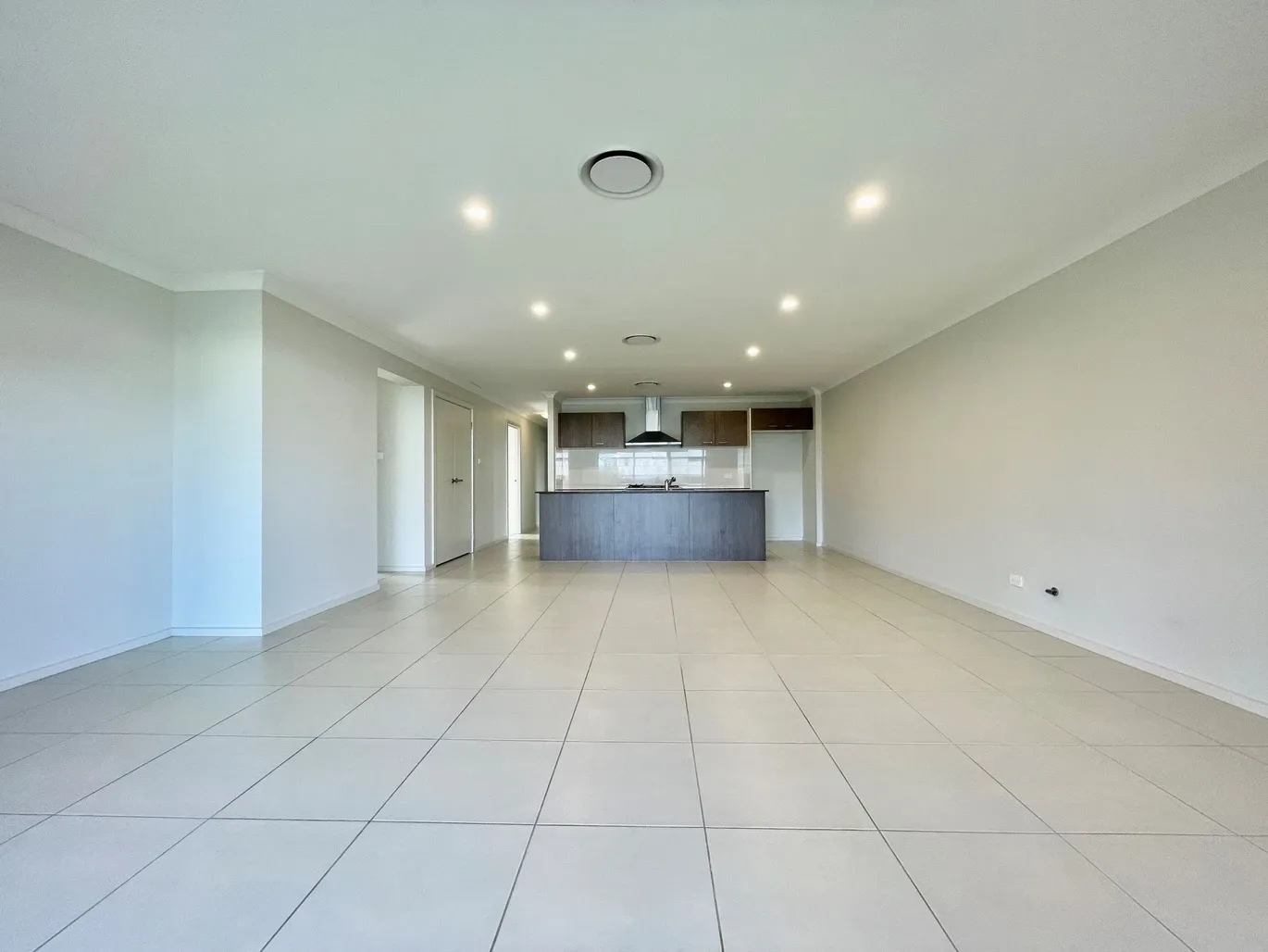 7a Salmon Steet, Oran Park, NSW 2570