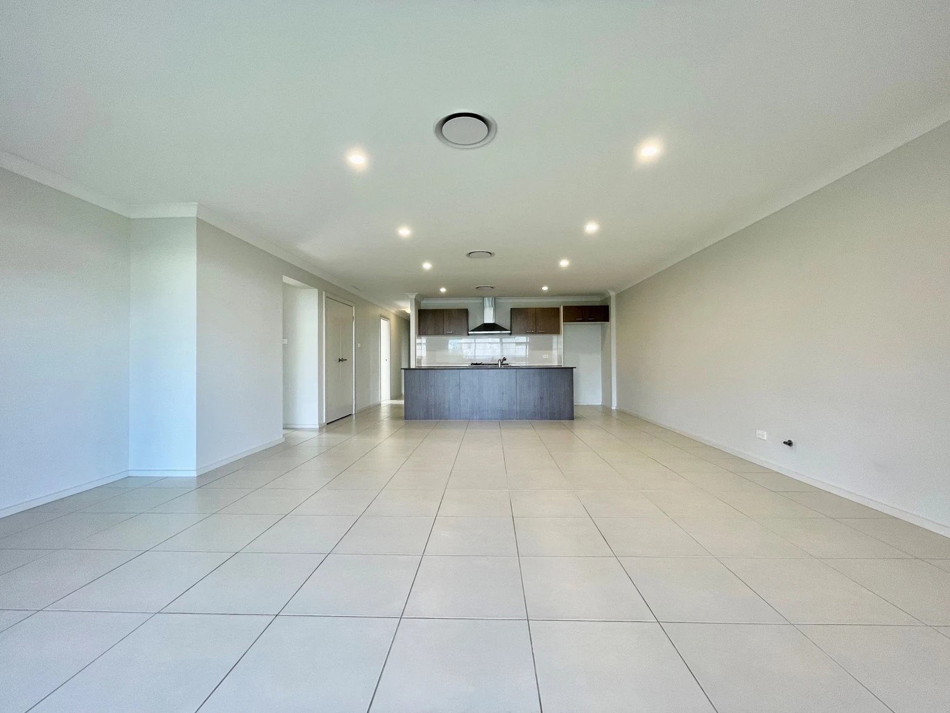 7a Salmon Steet, Oran Park, NSW 2570