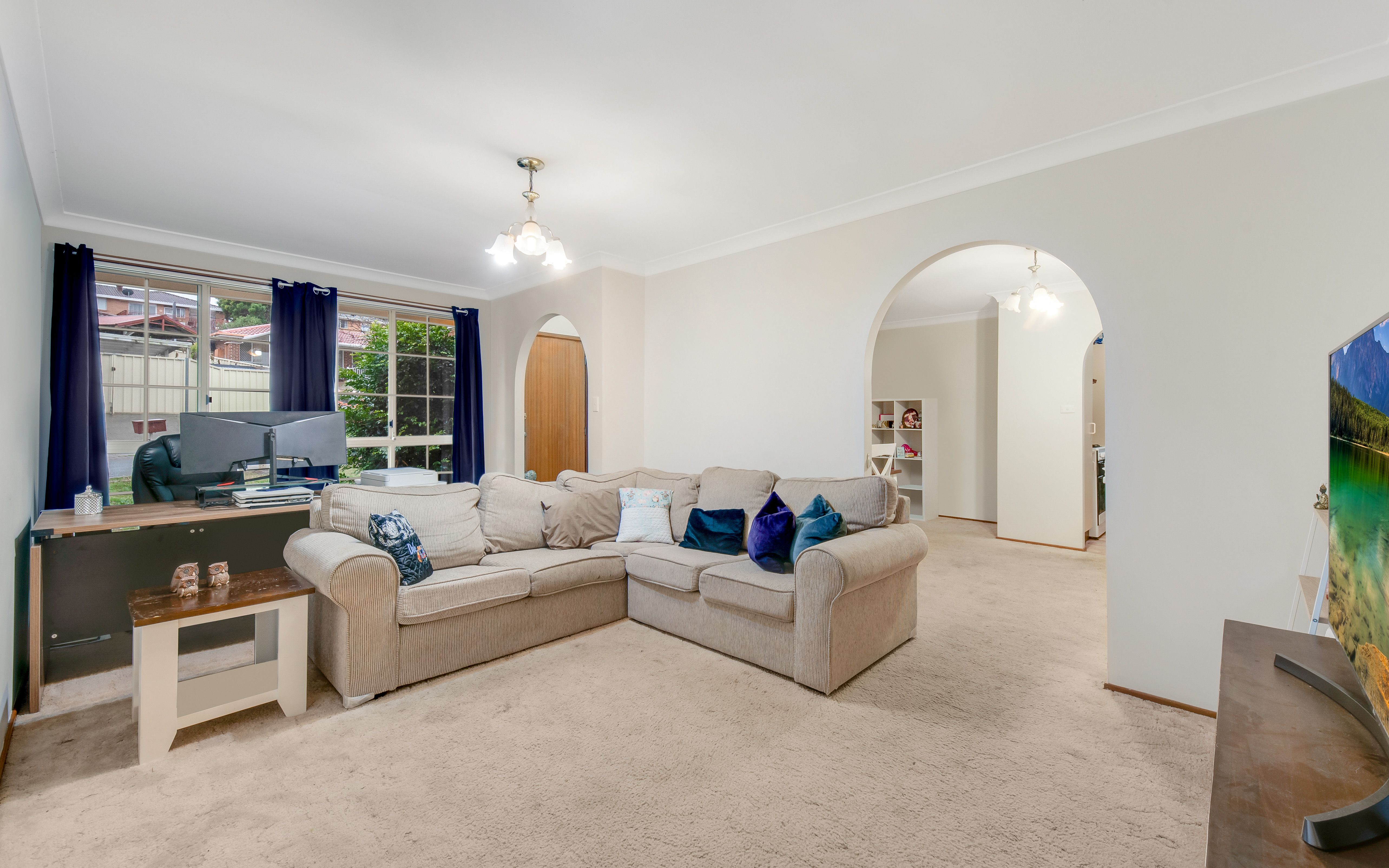 11 Glenella Way, Minto, NSW 2566