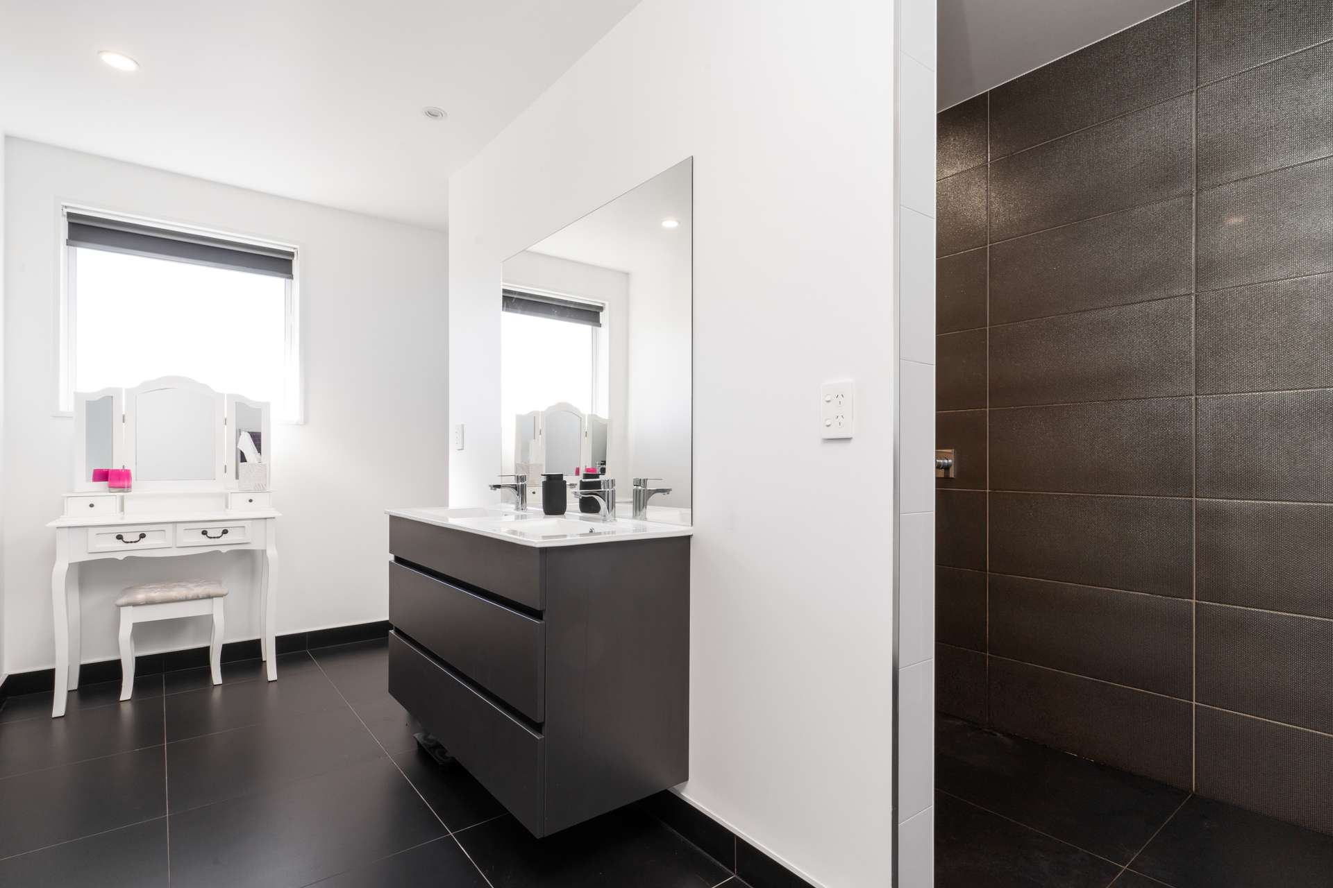 217 Cavendish Road photo 23