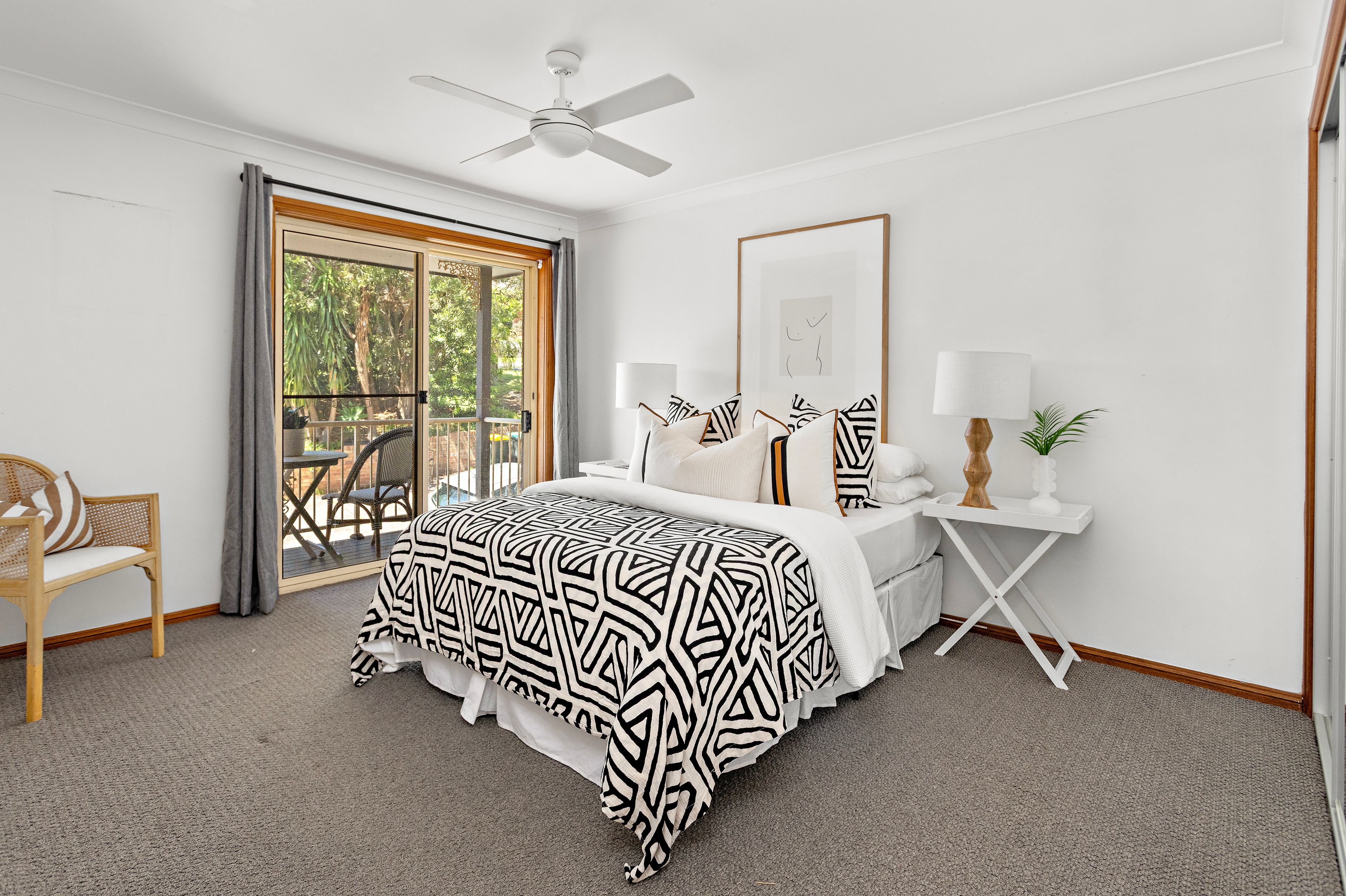 2/25 Tarrant Avenue — photo 3 of 11