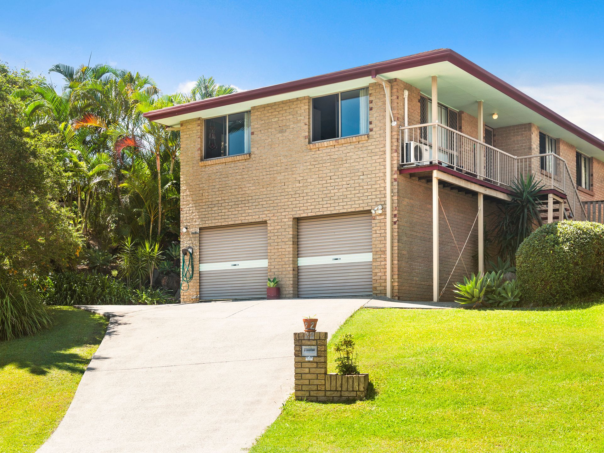 22 Kalmia Court, Elanora QLD 4221