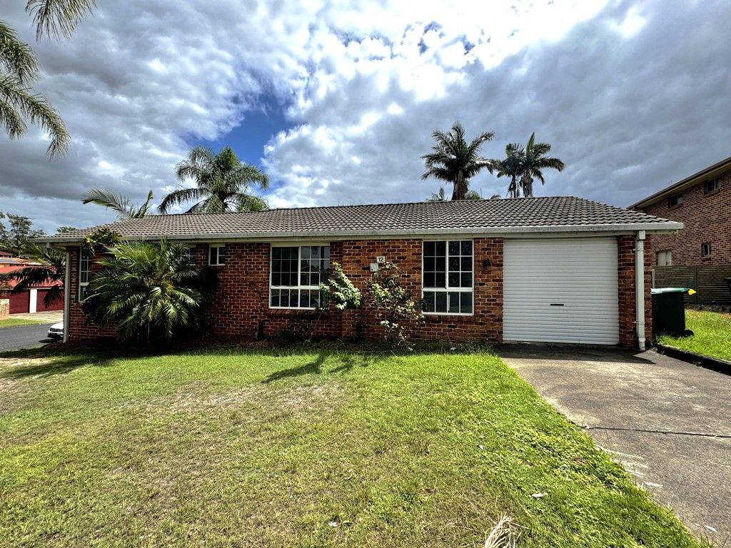 12 Alonbar Crescent, Taree, NSW 2430