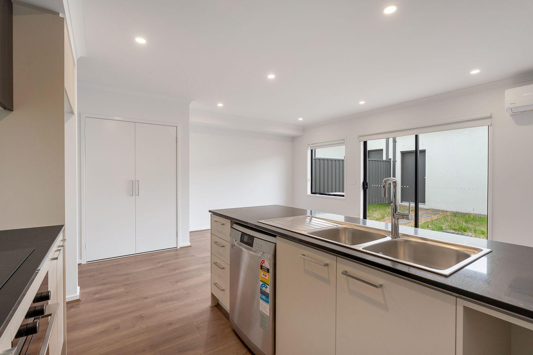 59 Dryland Boulevard, Mickleham, VIC 3064
