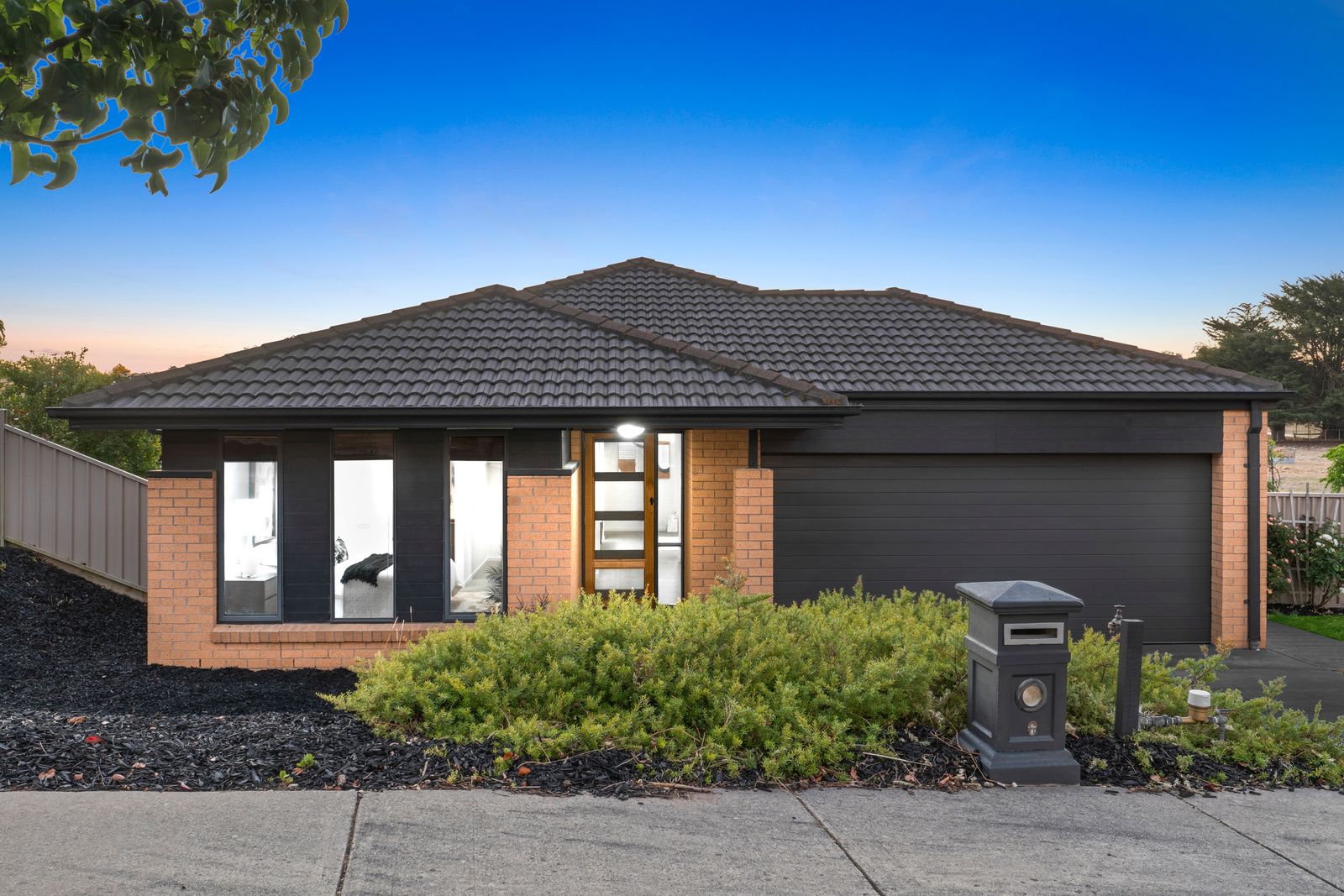 6 Fulford Crescent, Elliminyt VIC 3250