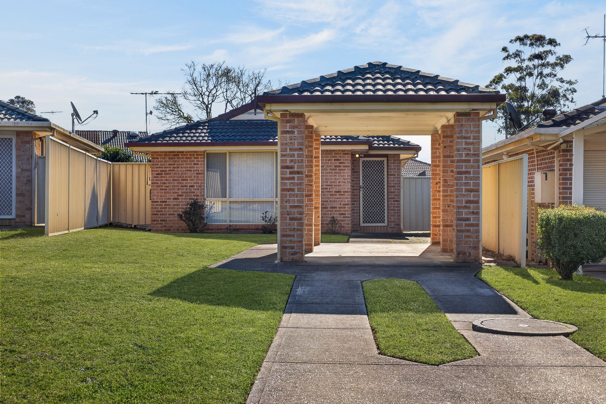 14 Melba Place, St Helens Park, NSW 2560