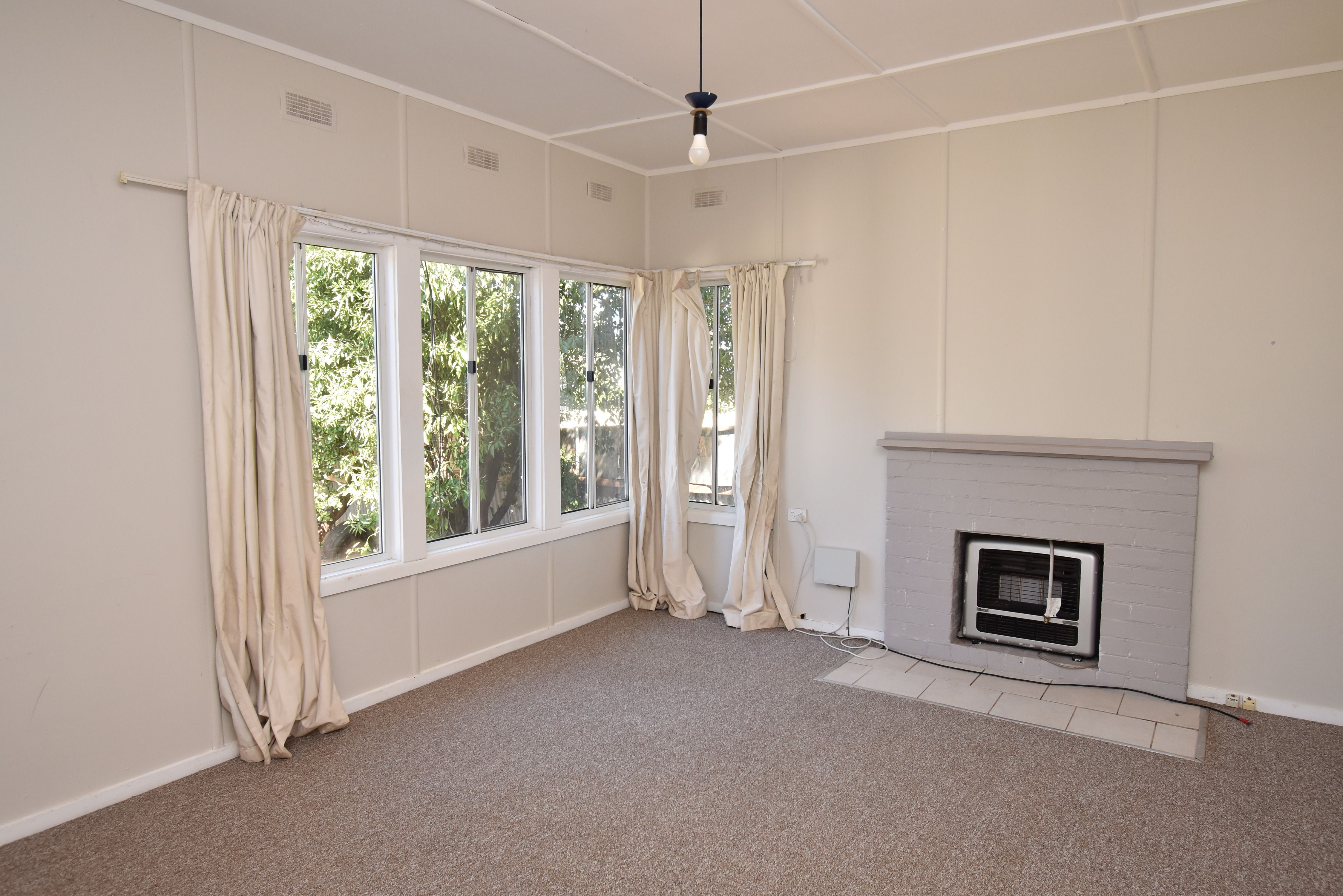 125 Swift Street — photo 4 of 11