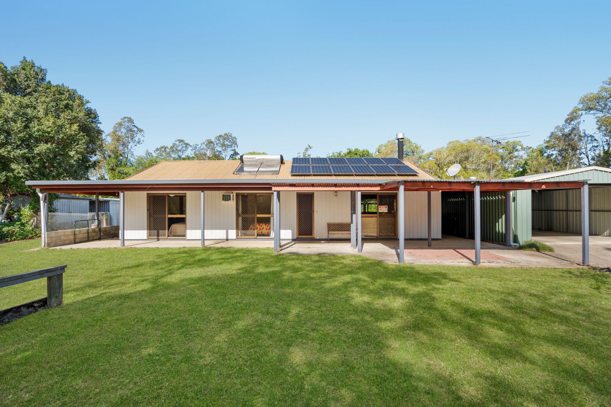 241 Beachmere Road, Caboolture QLD 4510