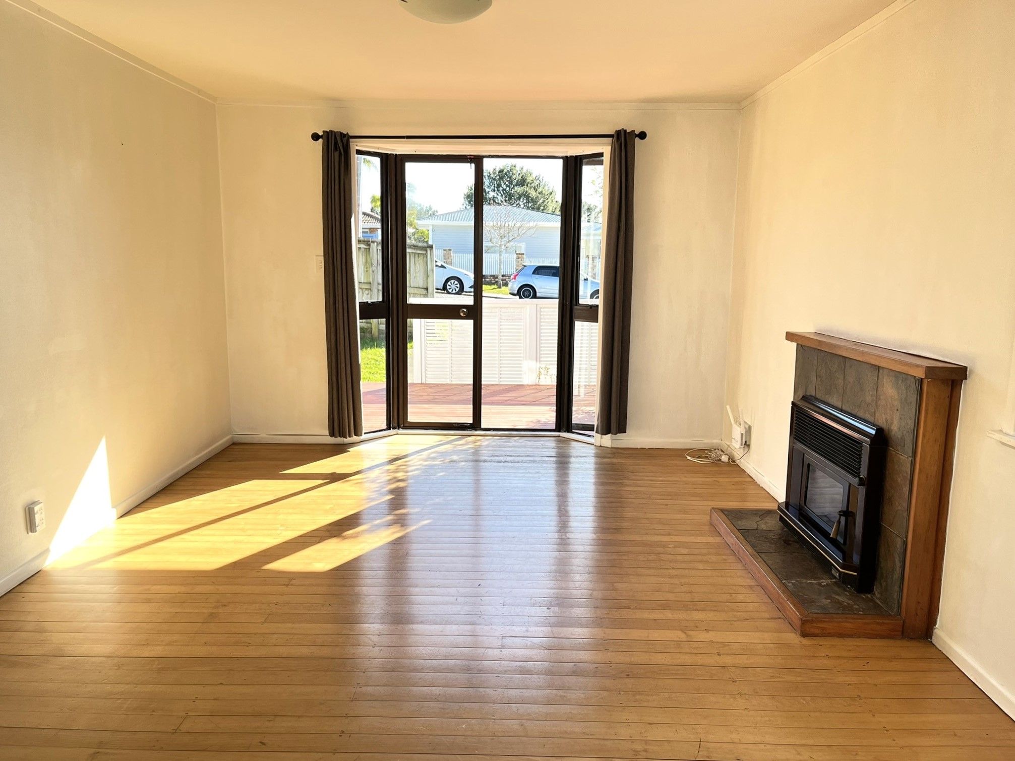 102 Sunrise Avenue, Mairangi Bay, North Shore City