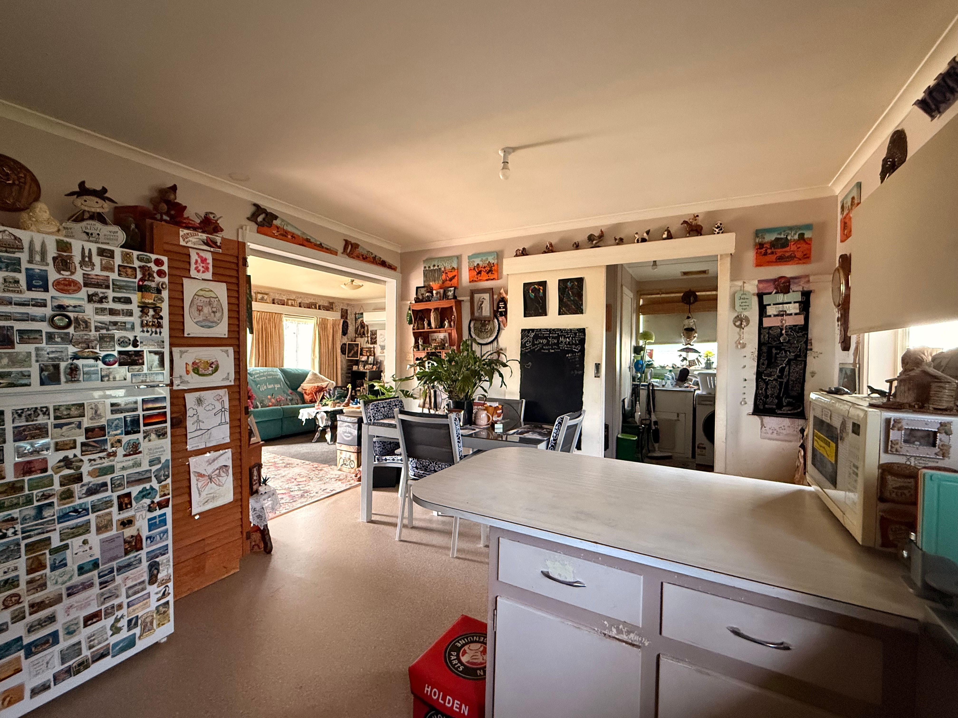 27 Brougham Street — photo 10 of 11