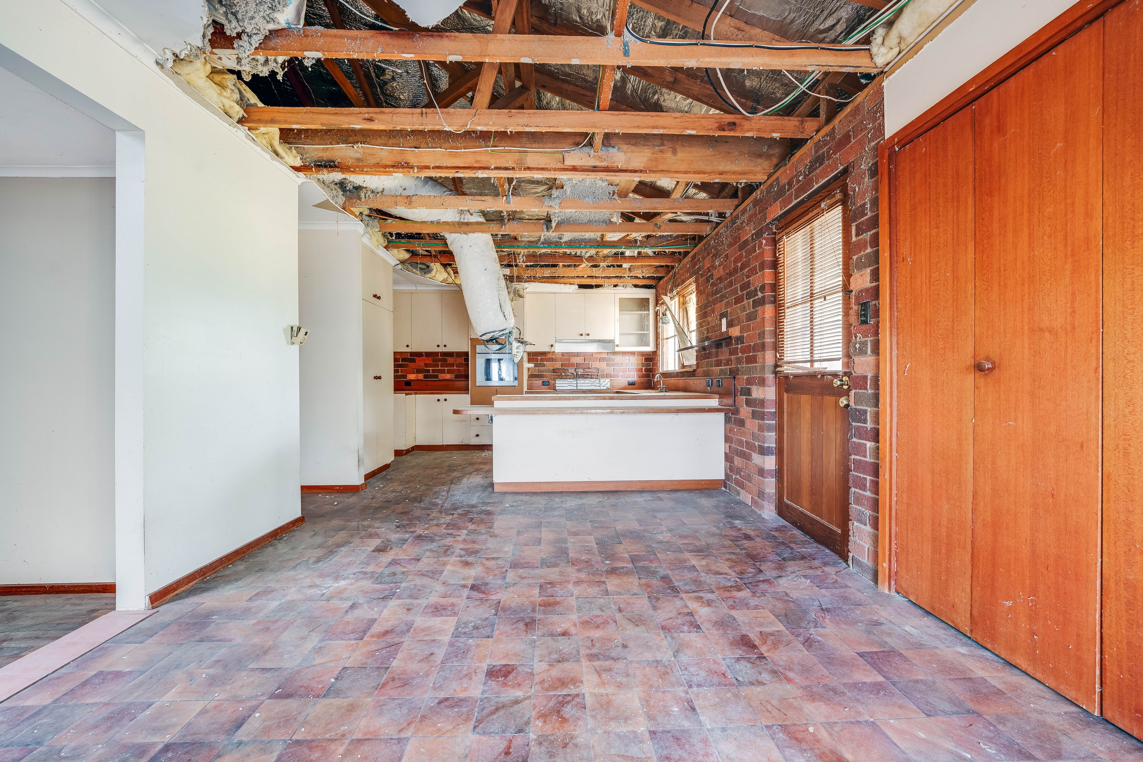 16 Victoria Street — photo 5 of 26