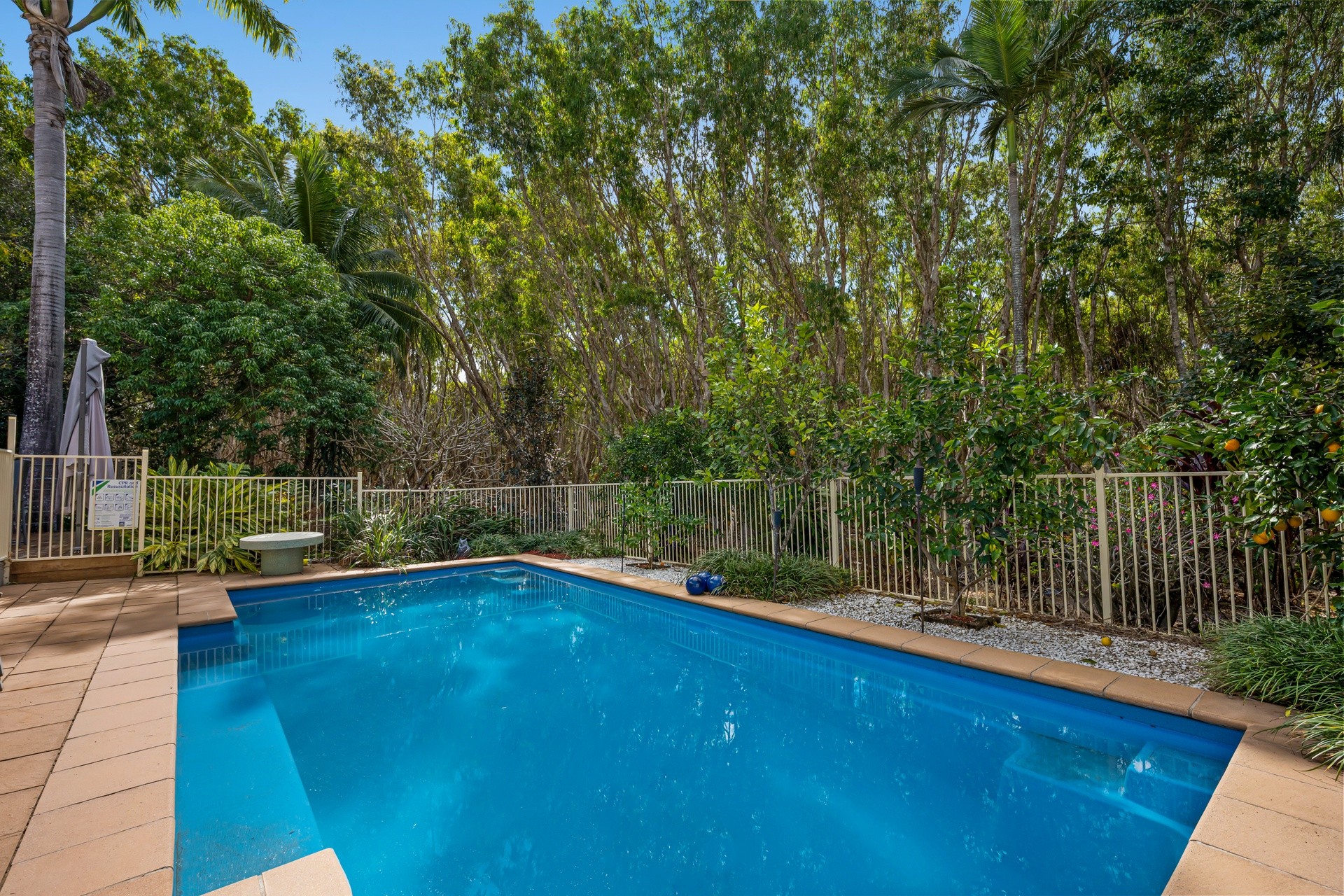 7 Almond Court, Bushland Beach, QLD 4818