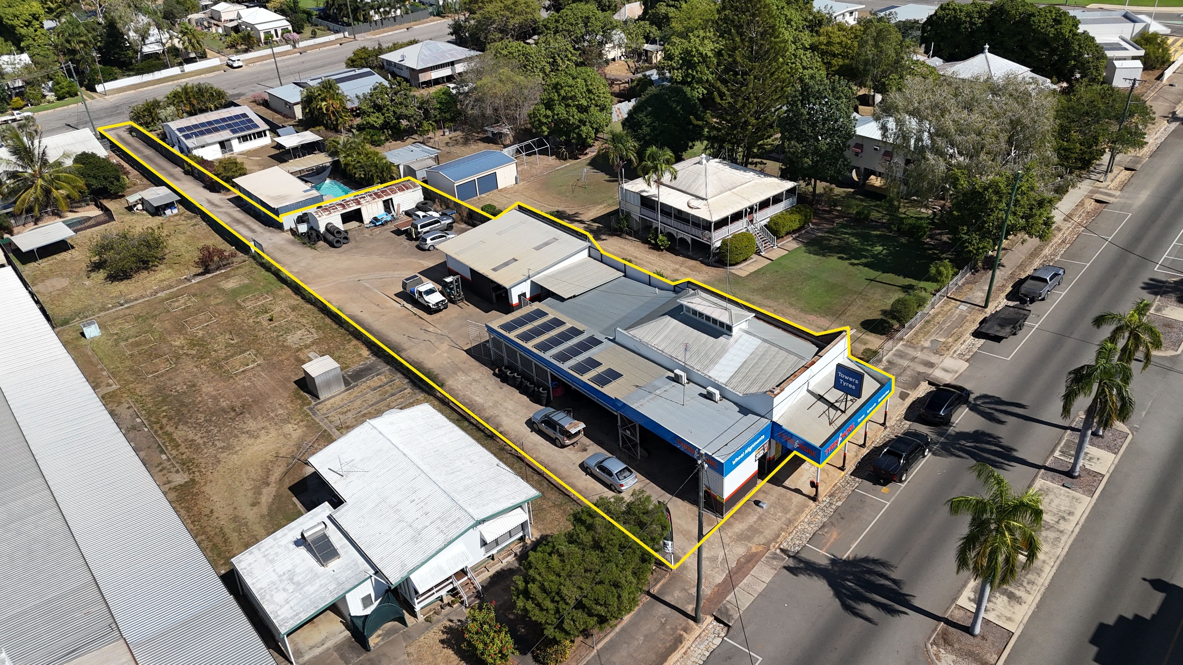 220 Gill Street, CHARTERS TOWERS CITY, QLD 4820