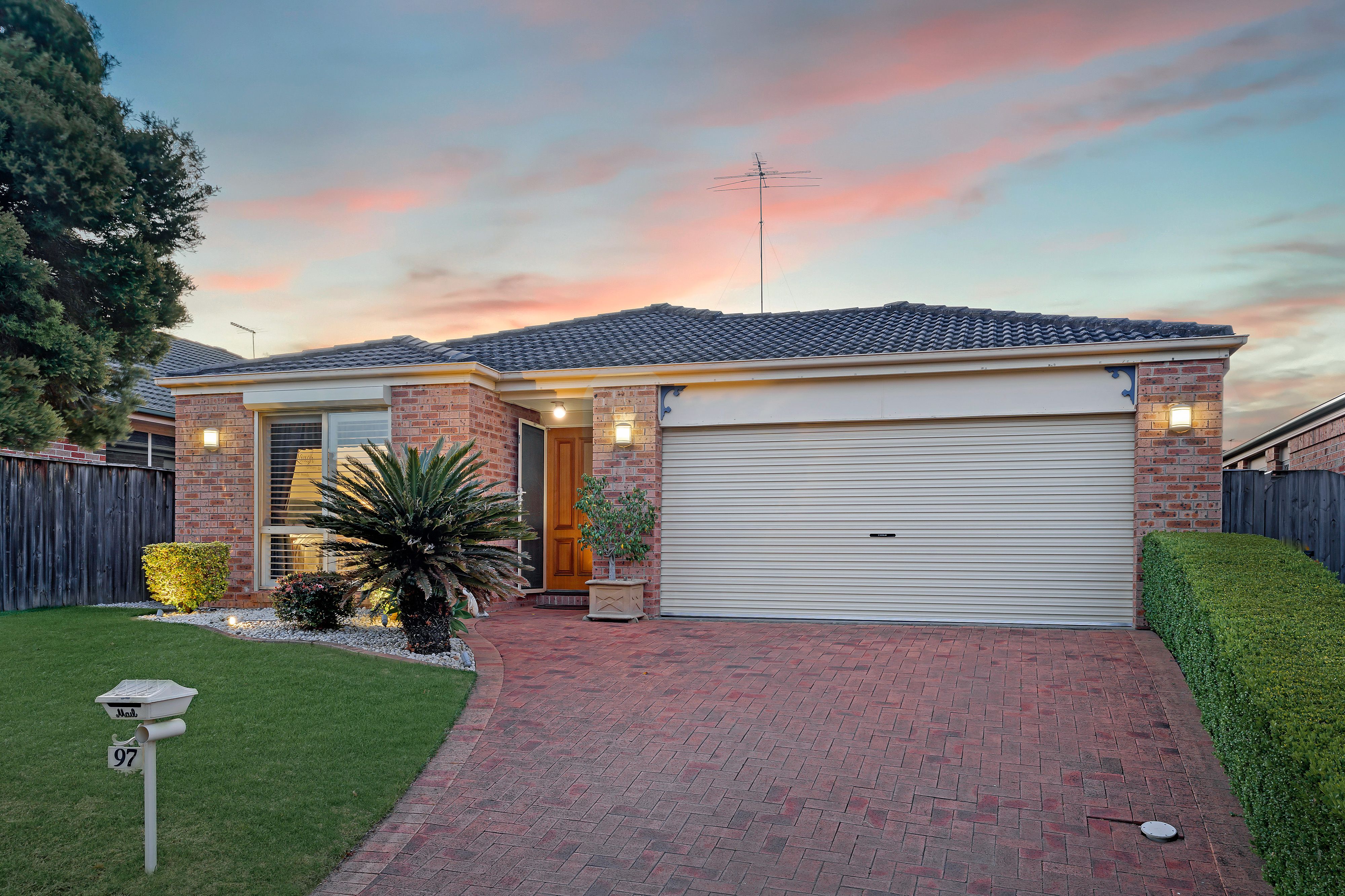 97 Phoenix Avenue, Stanhope Gardens NSW 2768