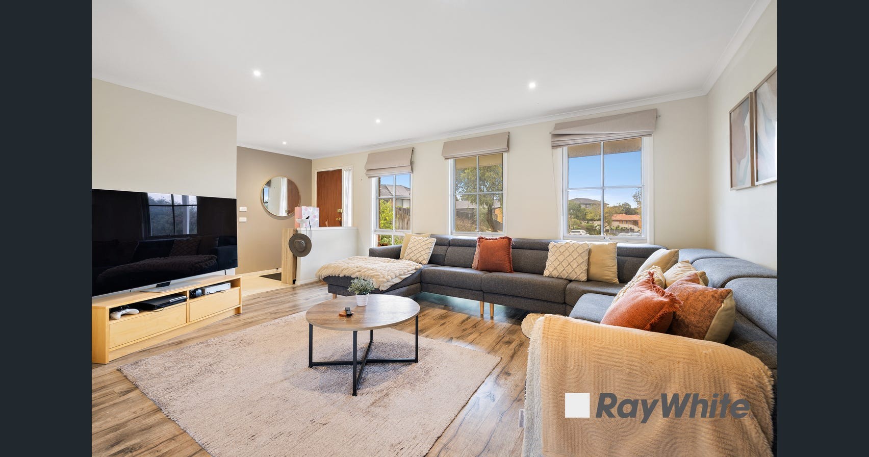 7 Hamilton Close, Endeavour Hills, VIC 3802