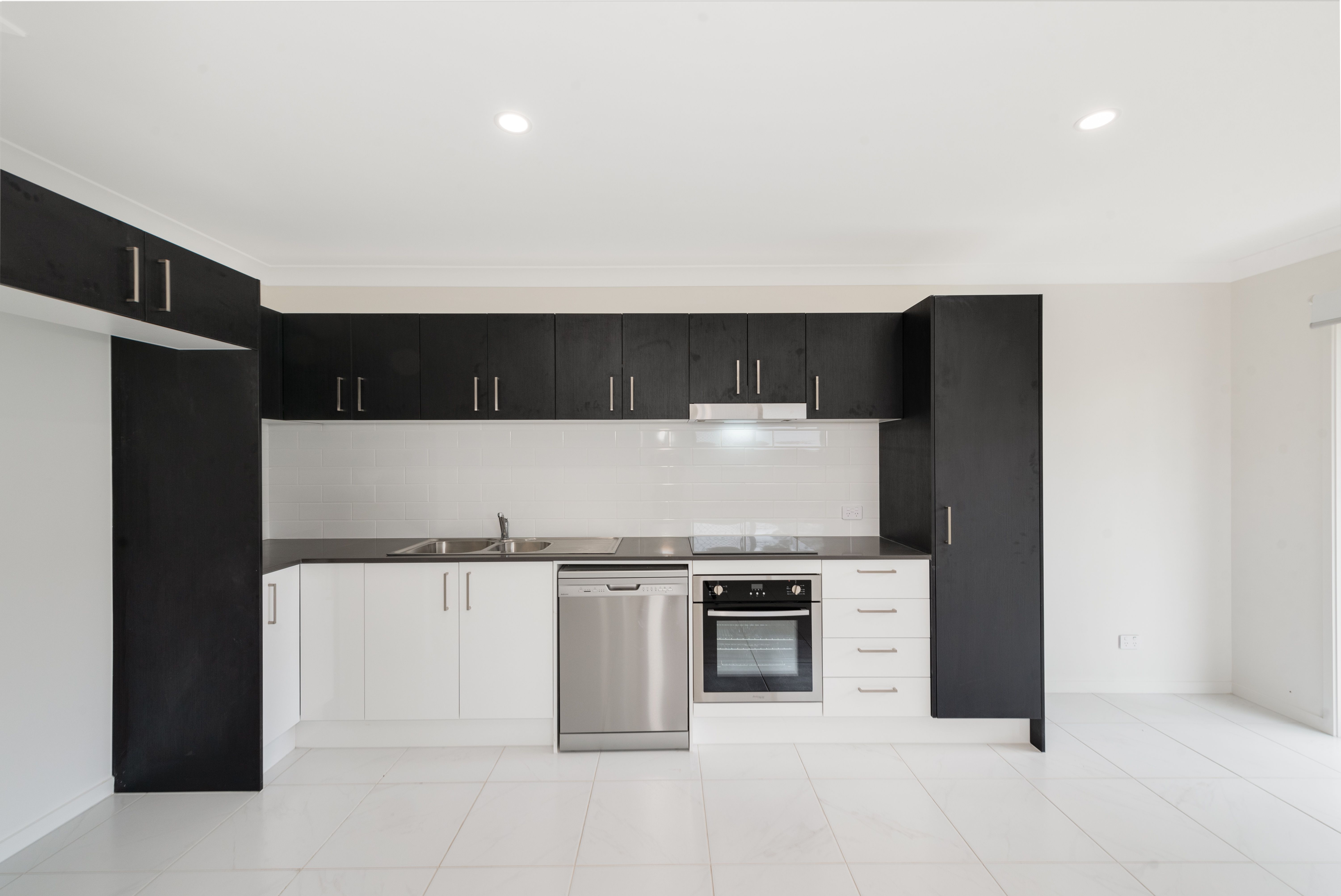 47B Dominique Way, Flinders View, QLD 4305