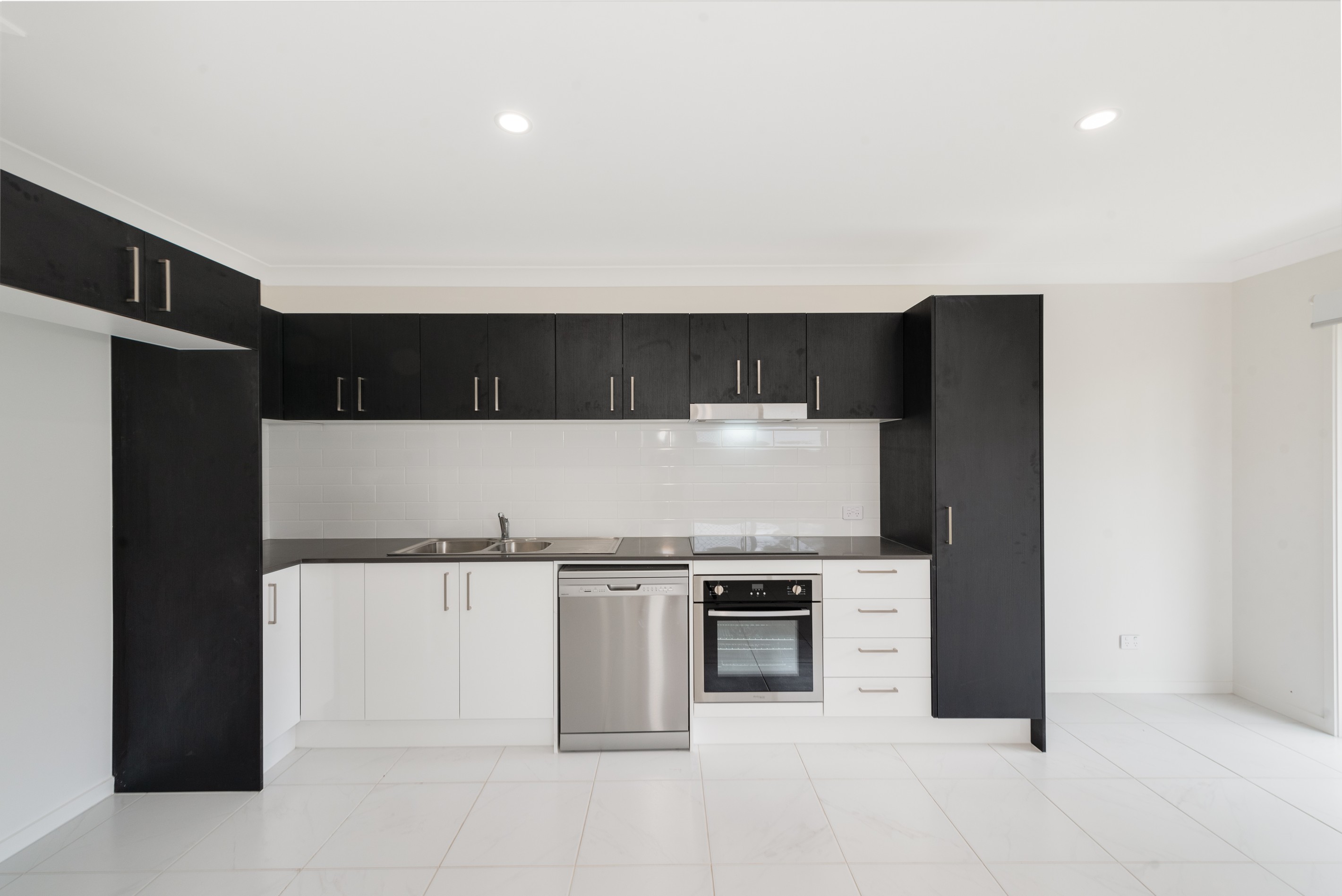 47B Dominique Way, Flinders View, QLD 4305