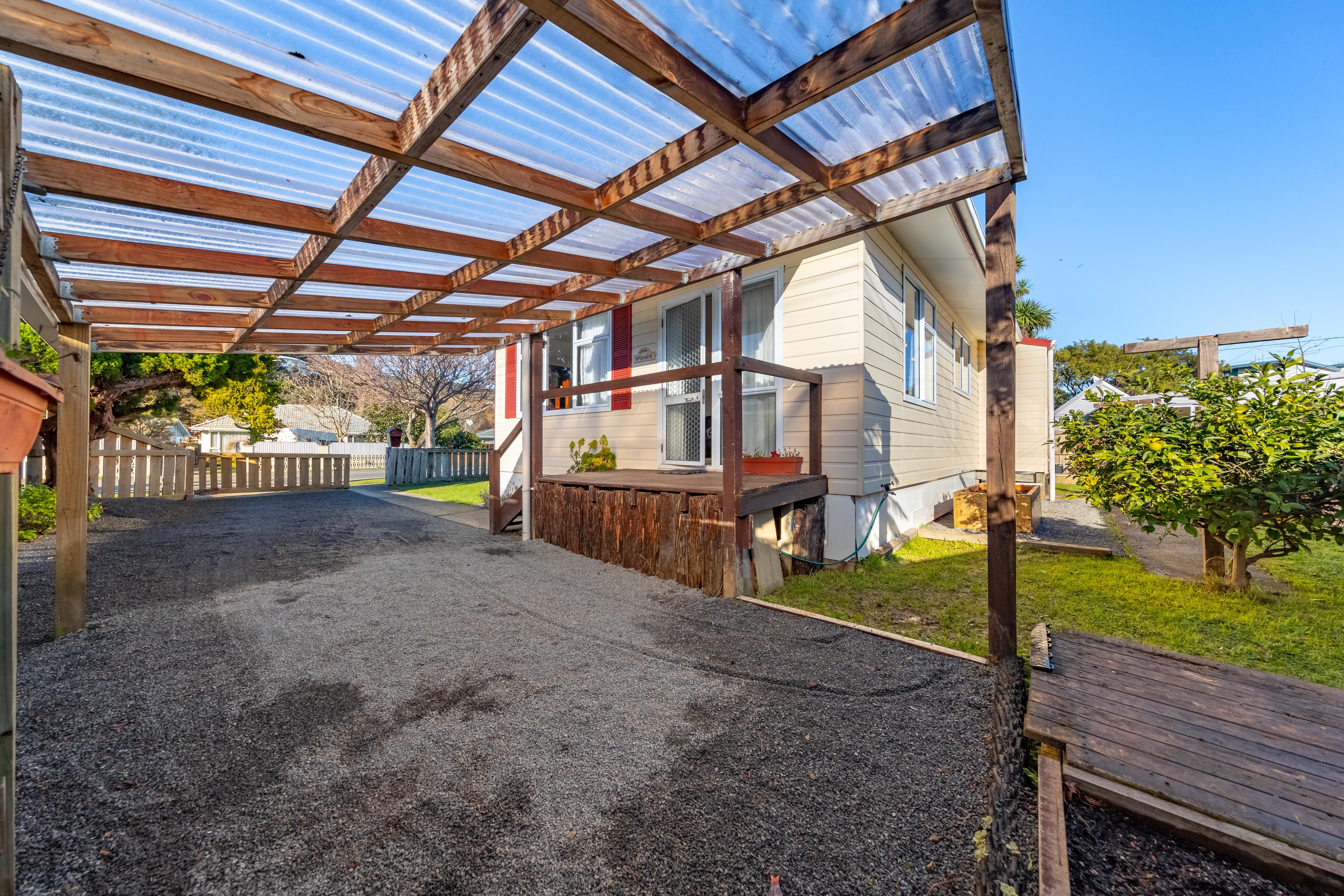 39 Naenae Road, Naenae, Lower Hutt City