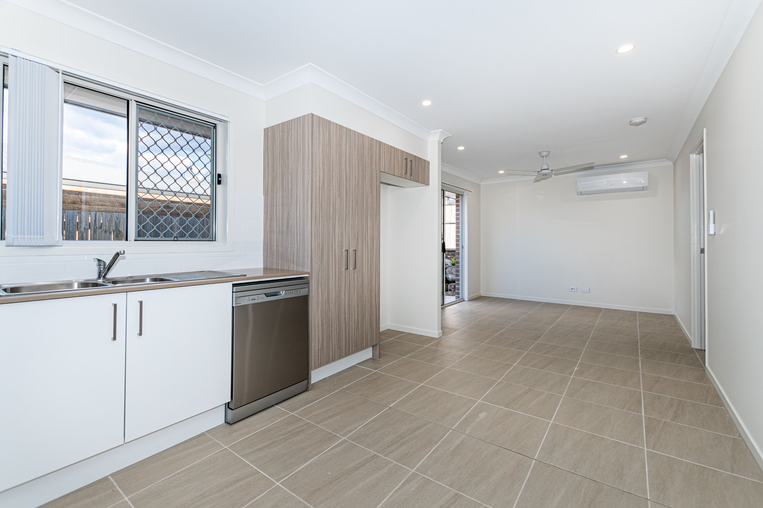 40 Bowerbird Street — photo 11 of 15