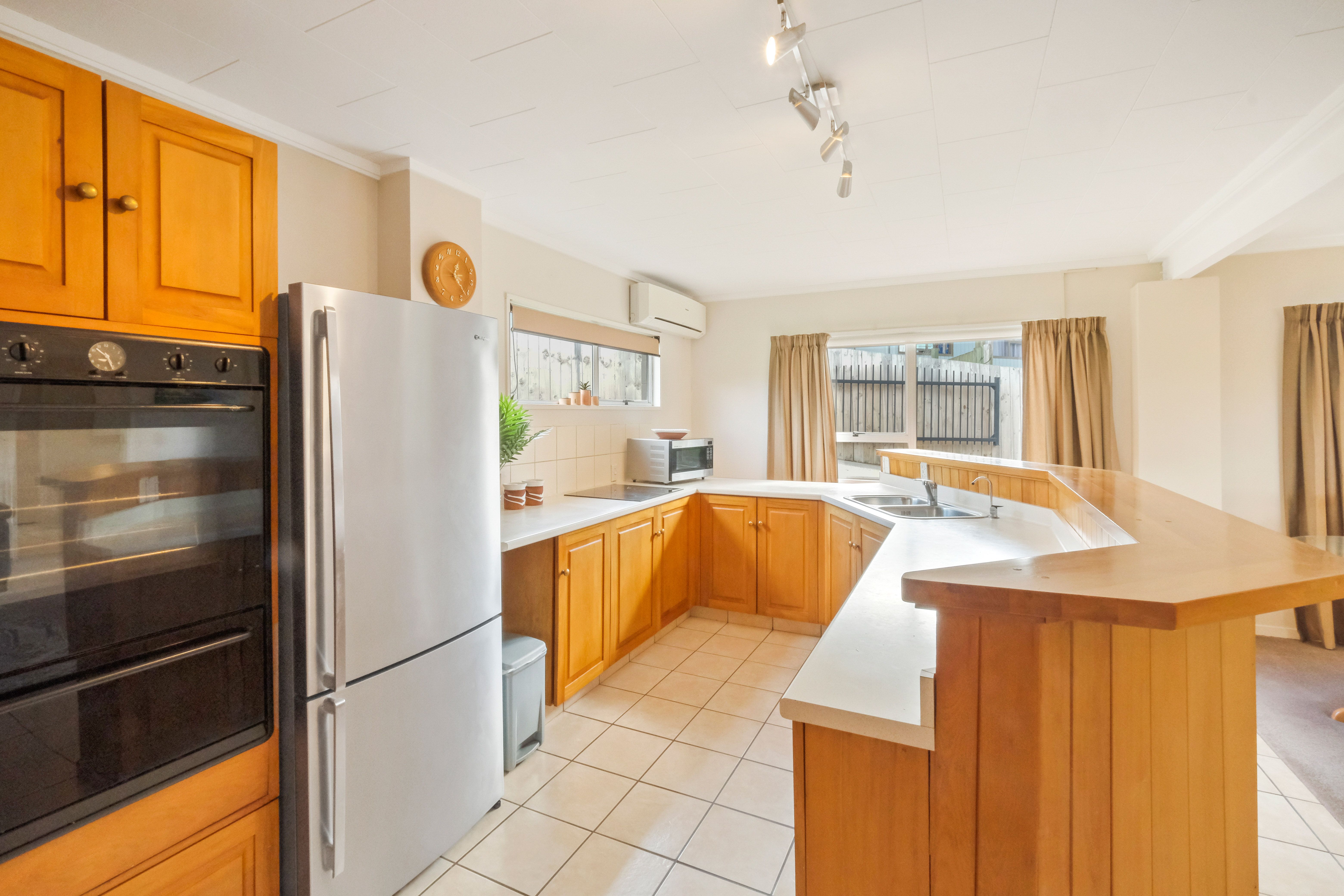 10 Maroubra Place, Botany Downs, Manukau City