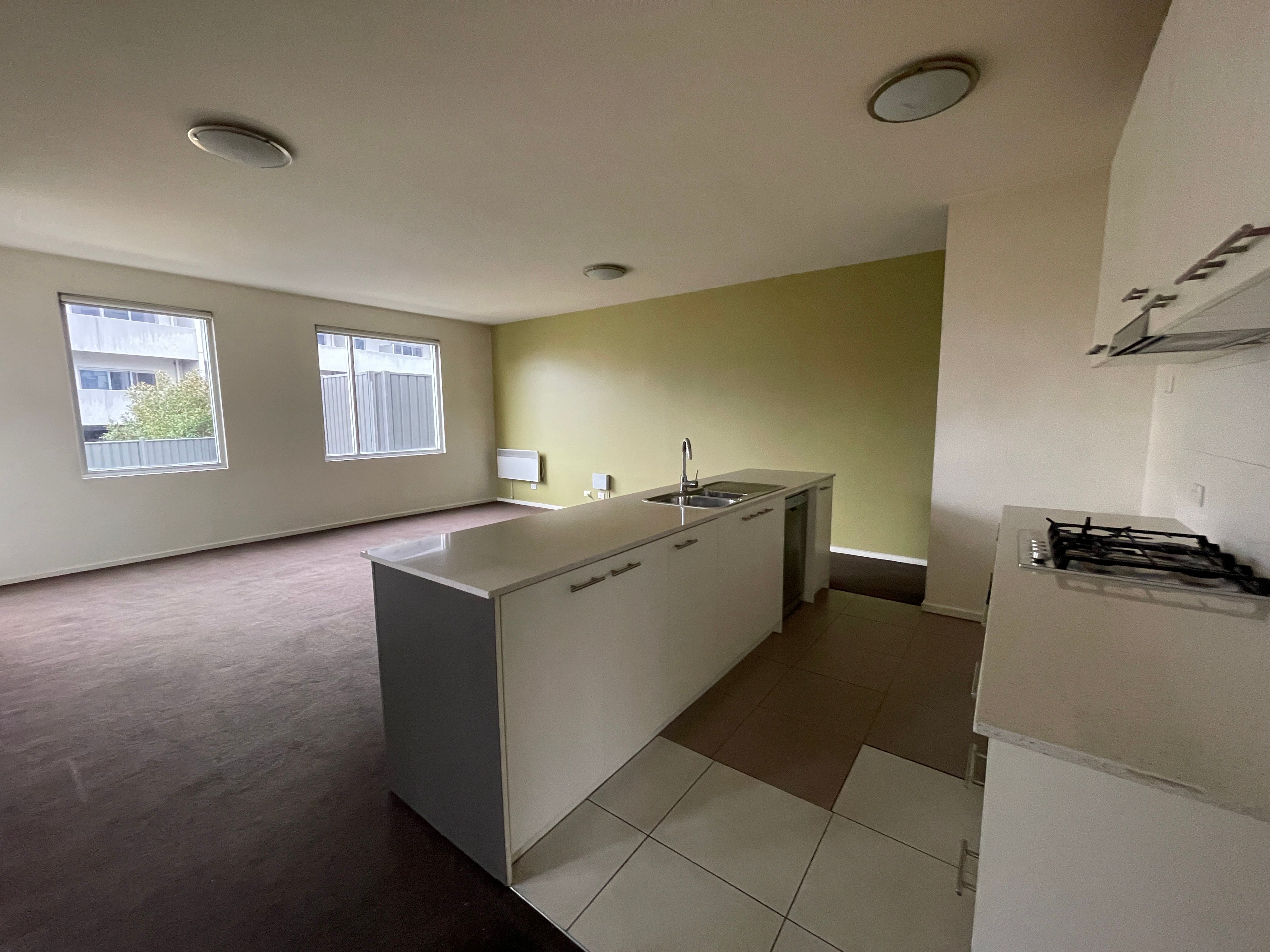 302/50 Janefield Drive — photo 4 of 15