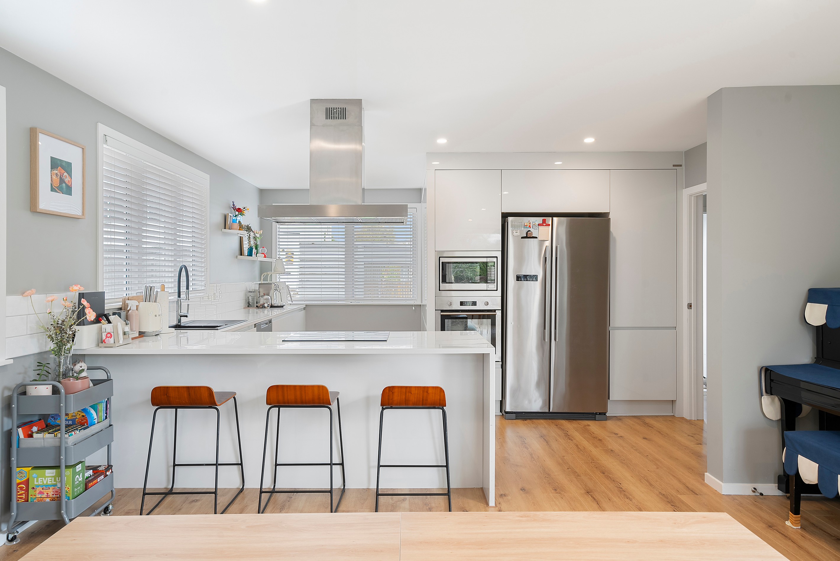 260 East Coast Road, Forrest Hill, North Shore City