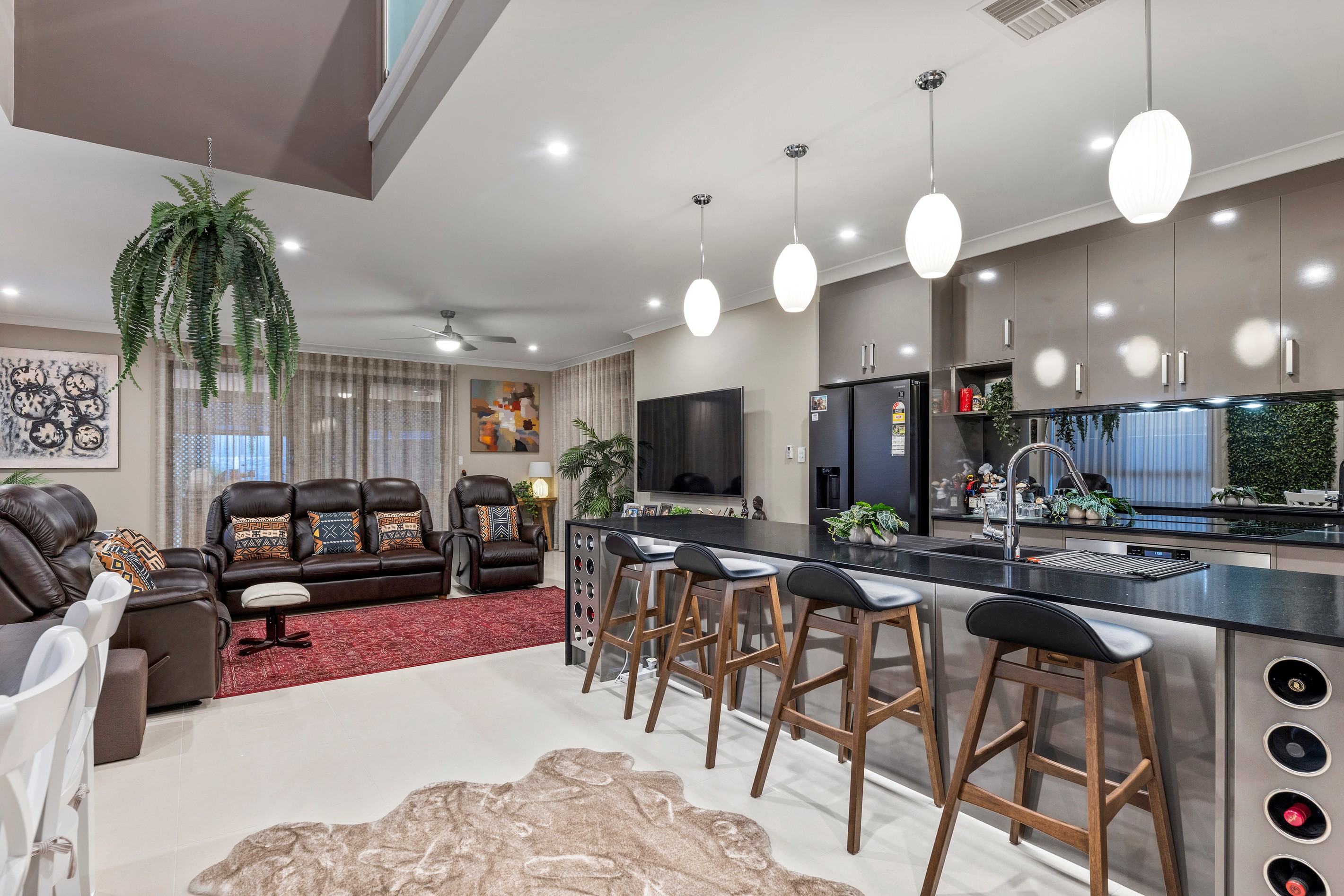 21 Carolan Crescent, Valley View, SA 5093