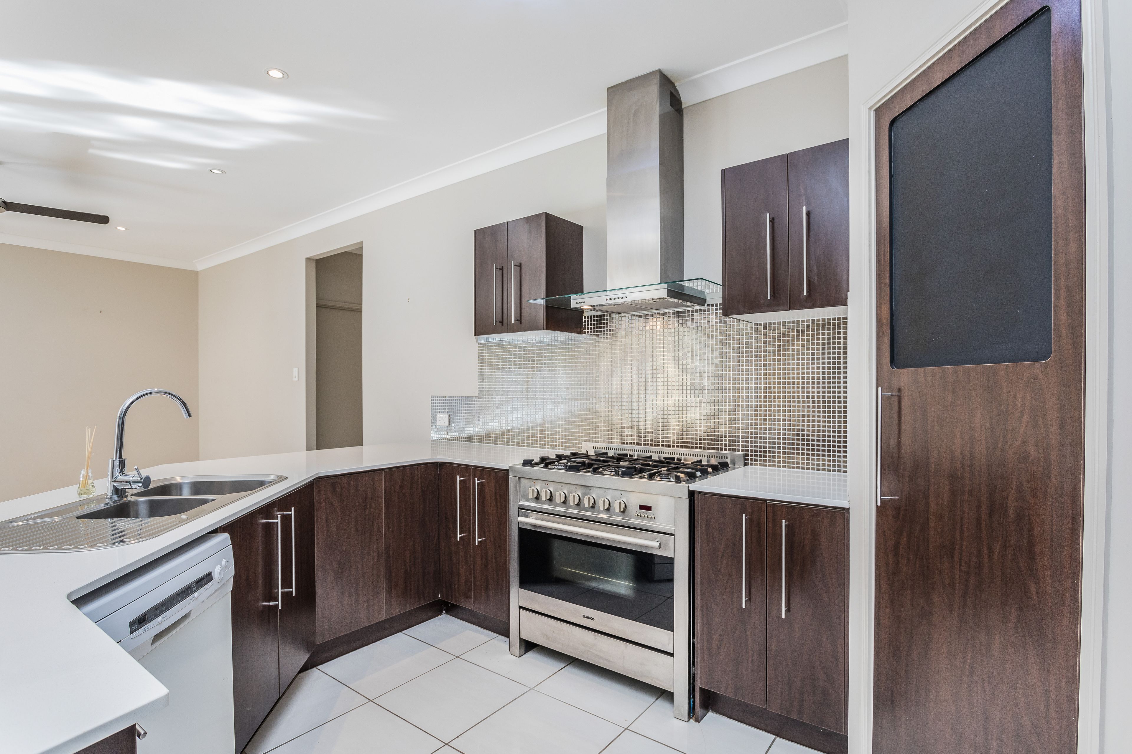 4 Pygme Street, North Lakes, QLD 4509