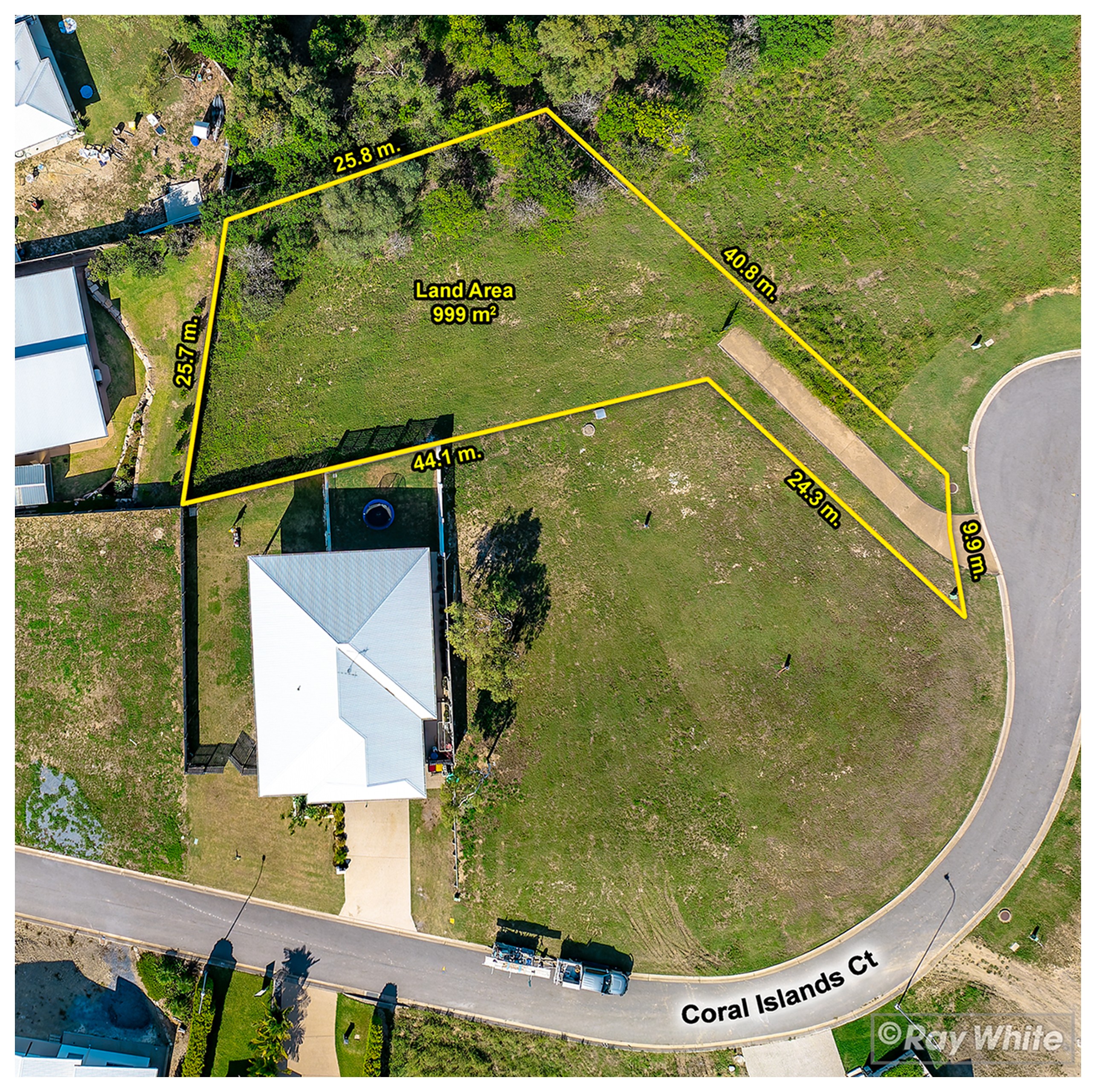 9 Coral Islands Court, Zilzie, QLD 4710