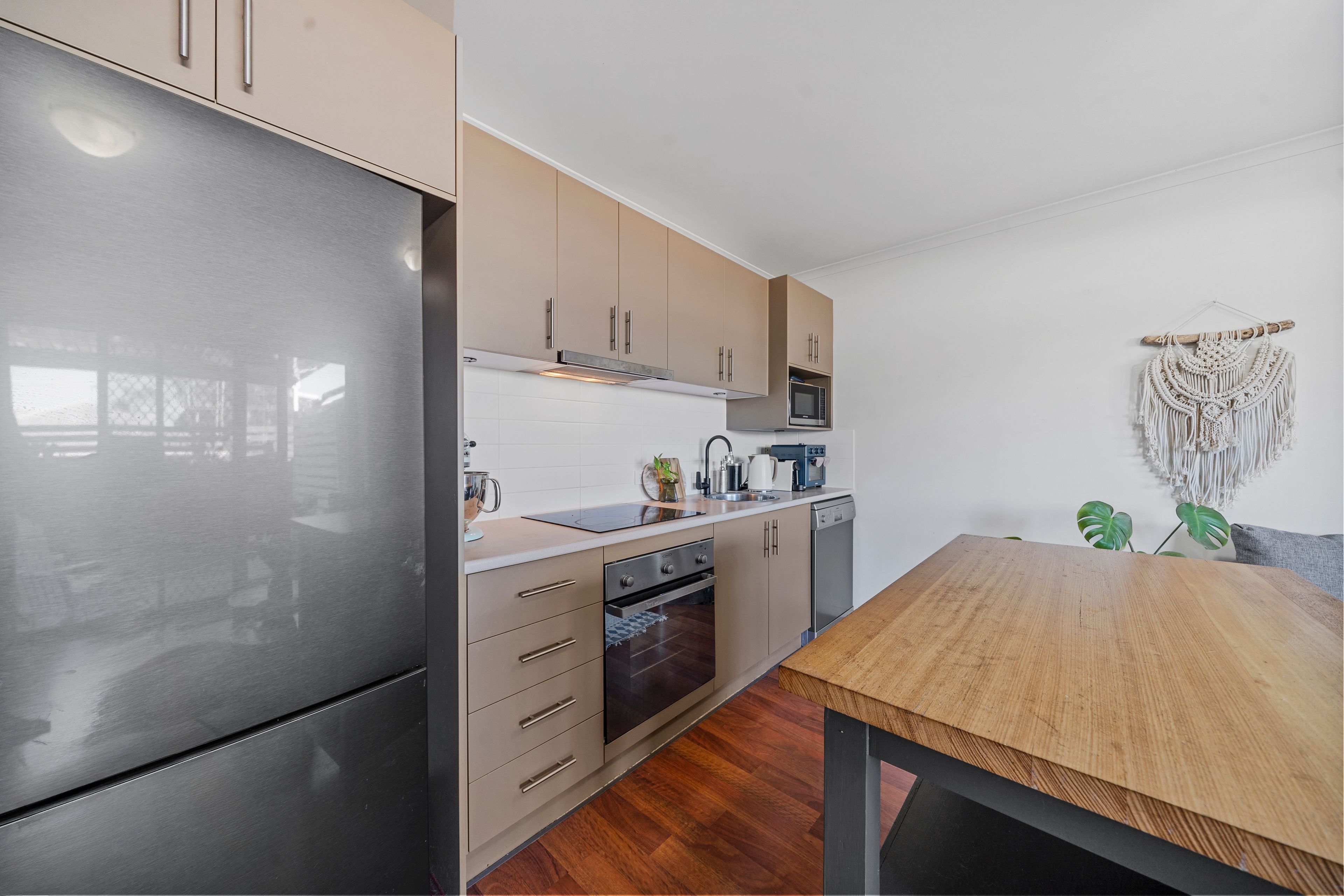 2/62-64 River Hills Road — photo 4 of 17