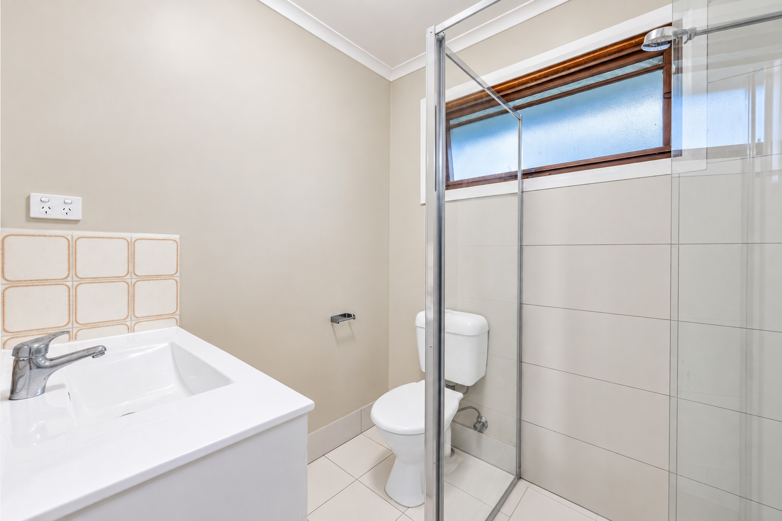 703 Heatherton Road — photo 6 of 10