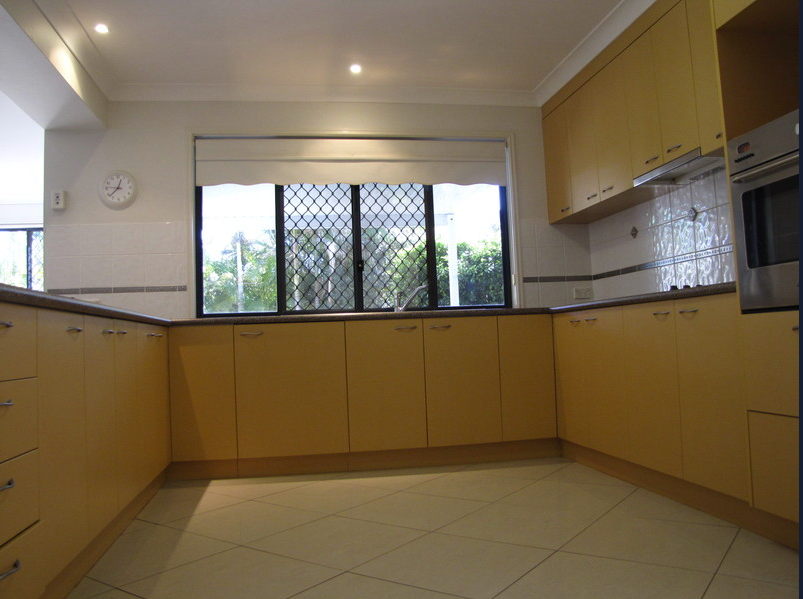7 MOUNT ARCHER Road, Parkinson, QLD 4115