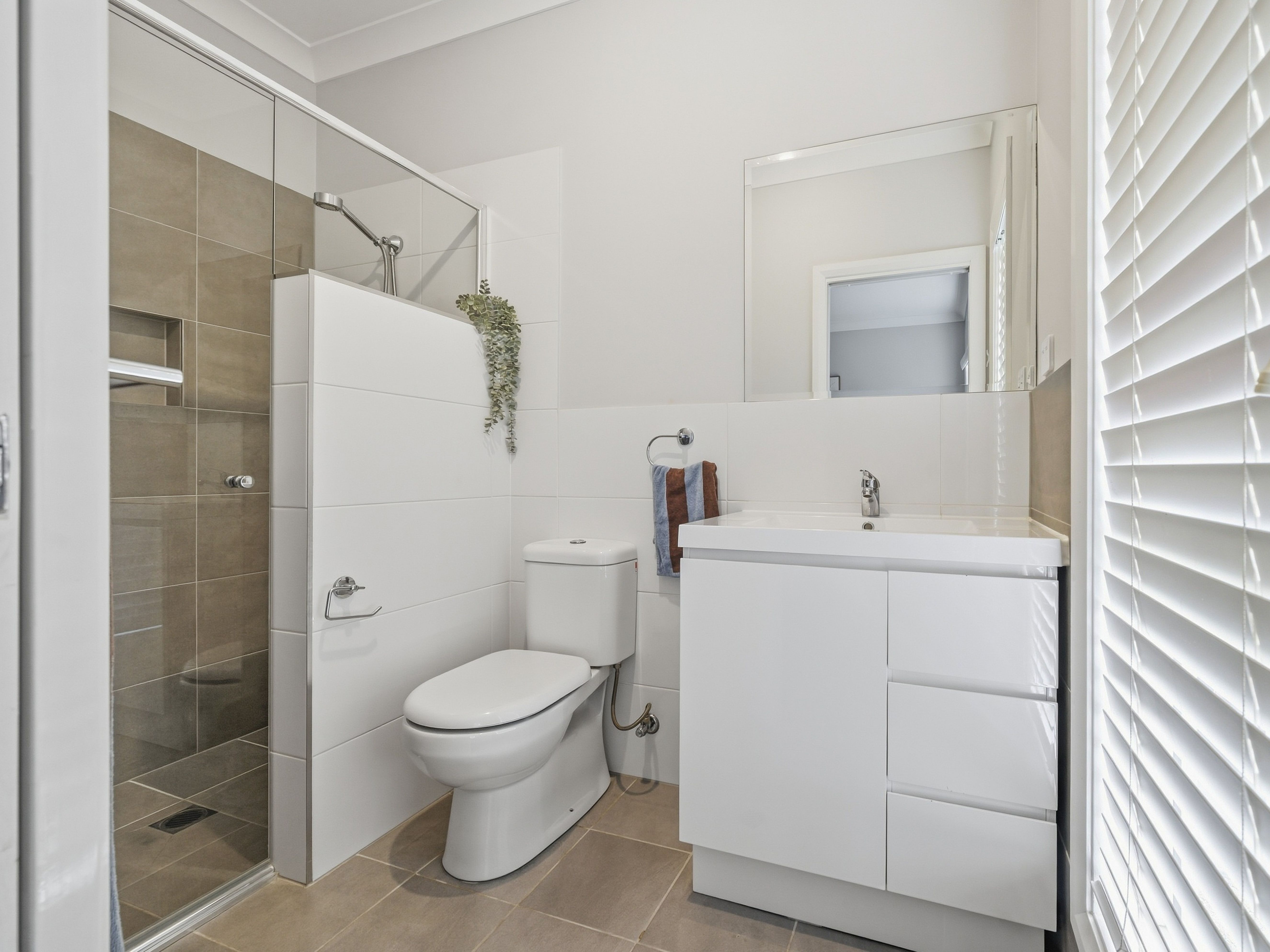74 Bluebell Crescent — photo 8 of 13
