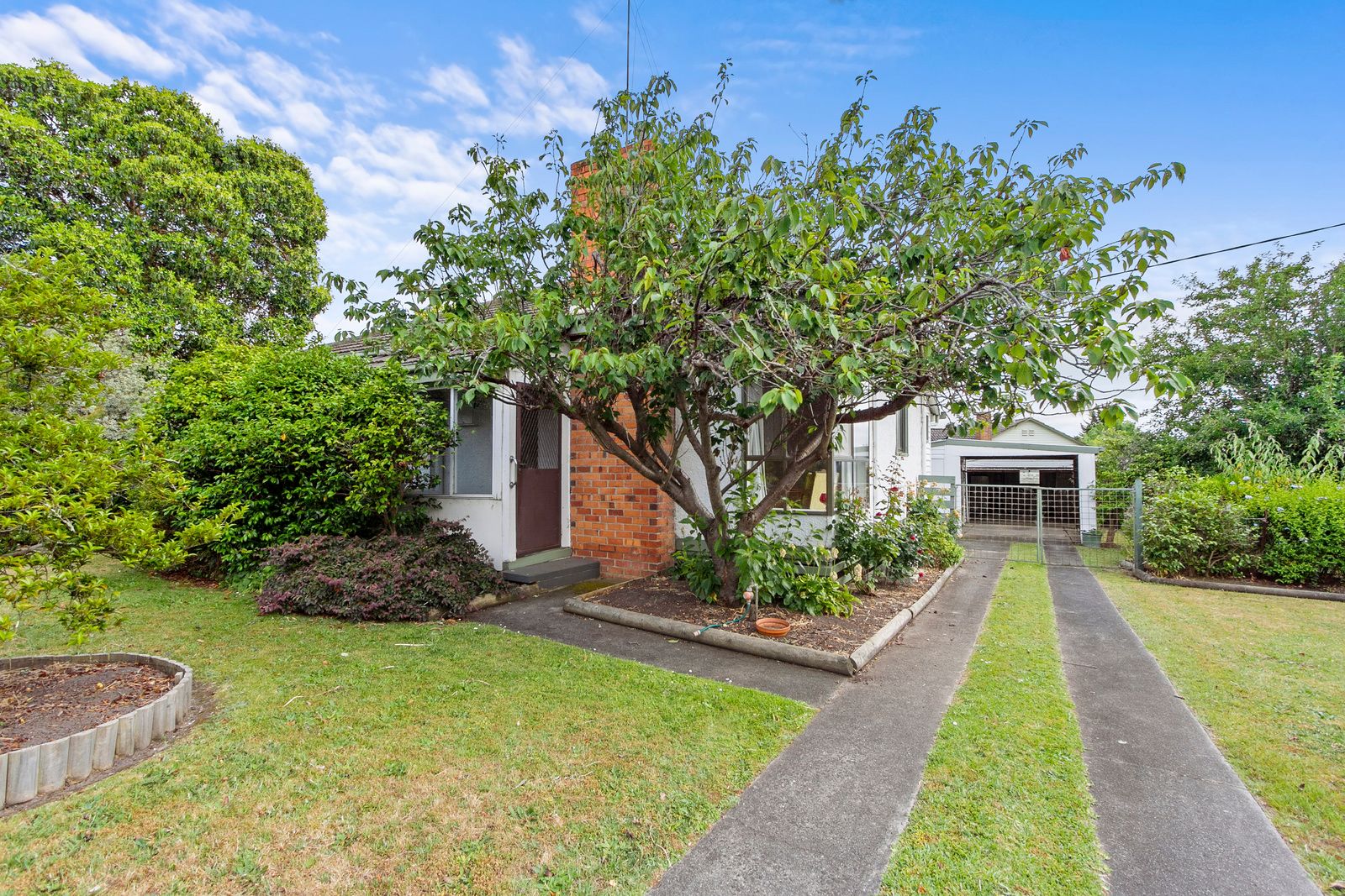 6 Barker Crescent, Traralgon VIC 3844