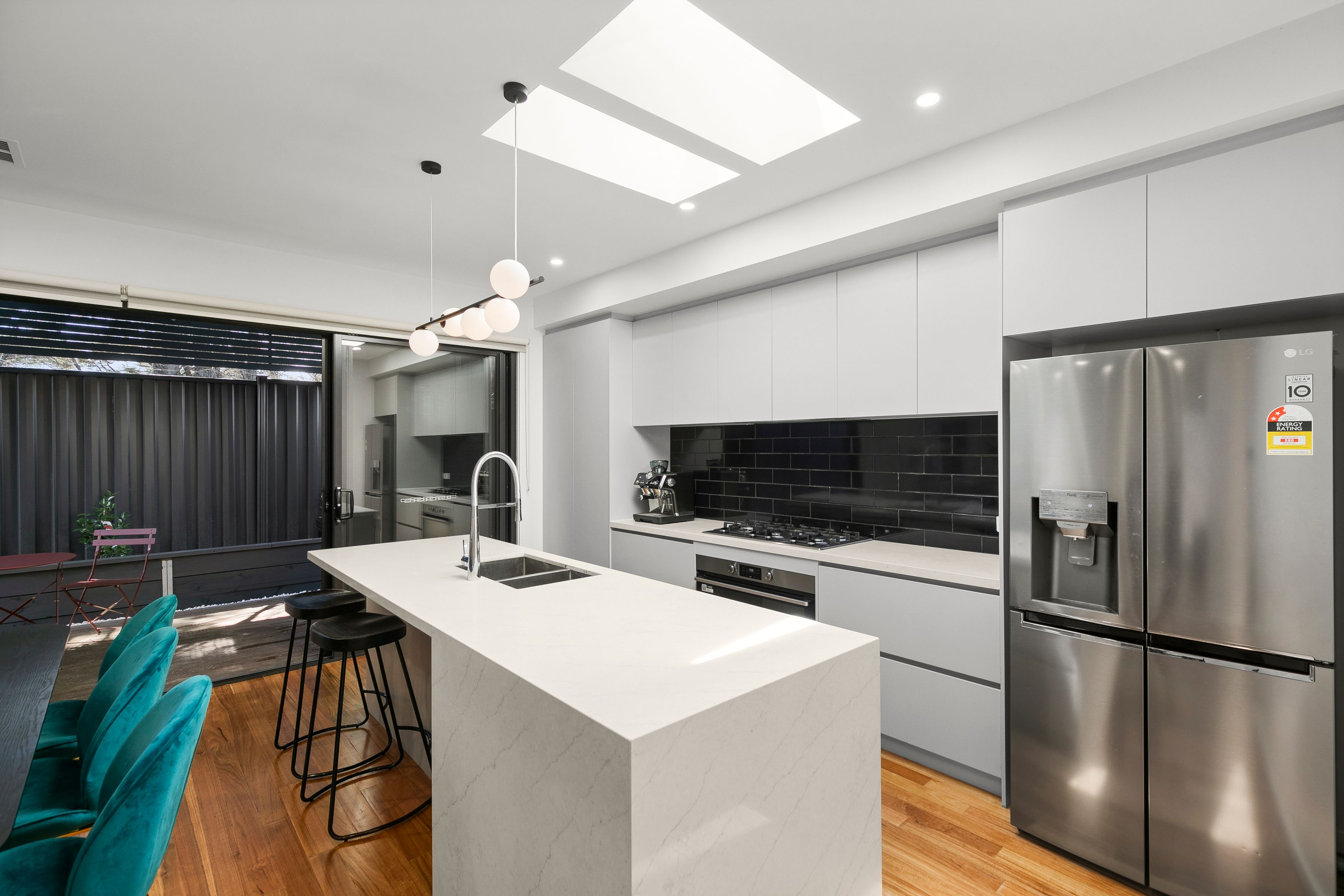 10 Navana Court, Greenvale, VIC 3059