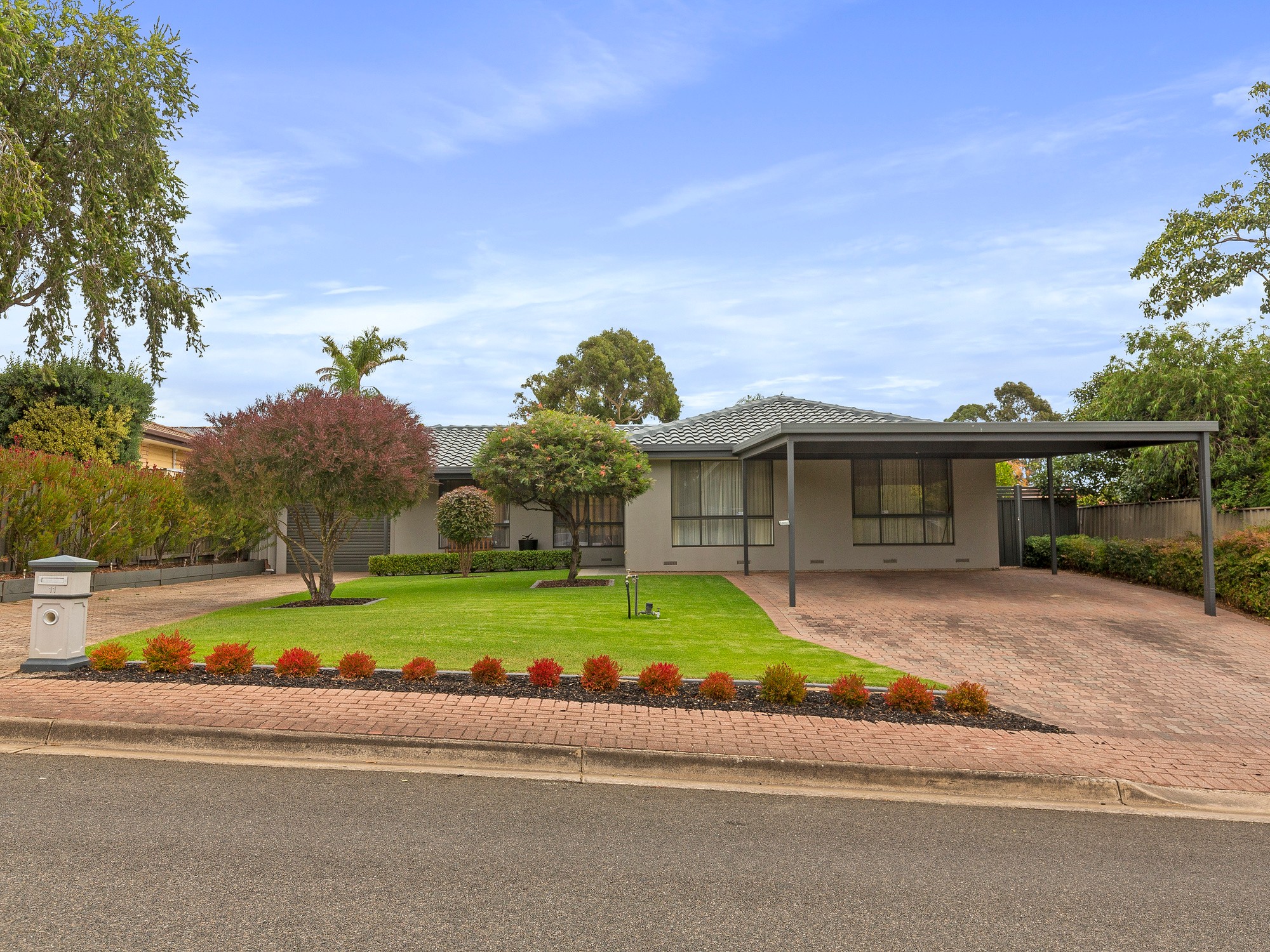 11 Emerald Street, Flagstaff Hill, SA 5159