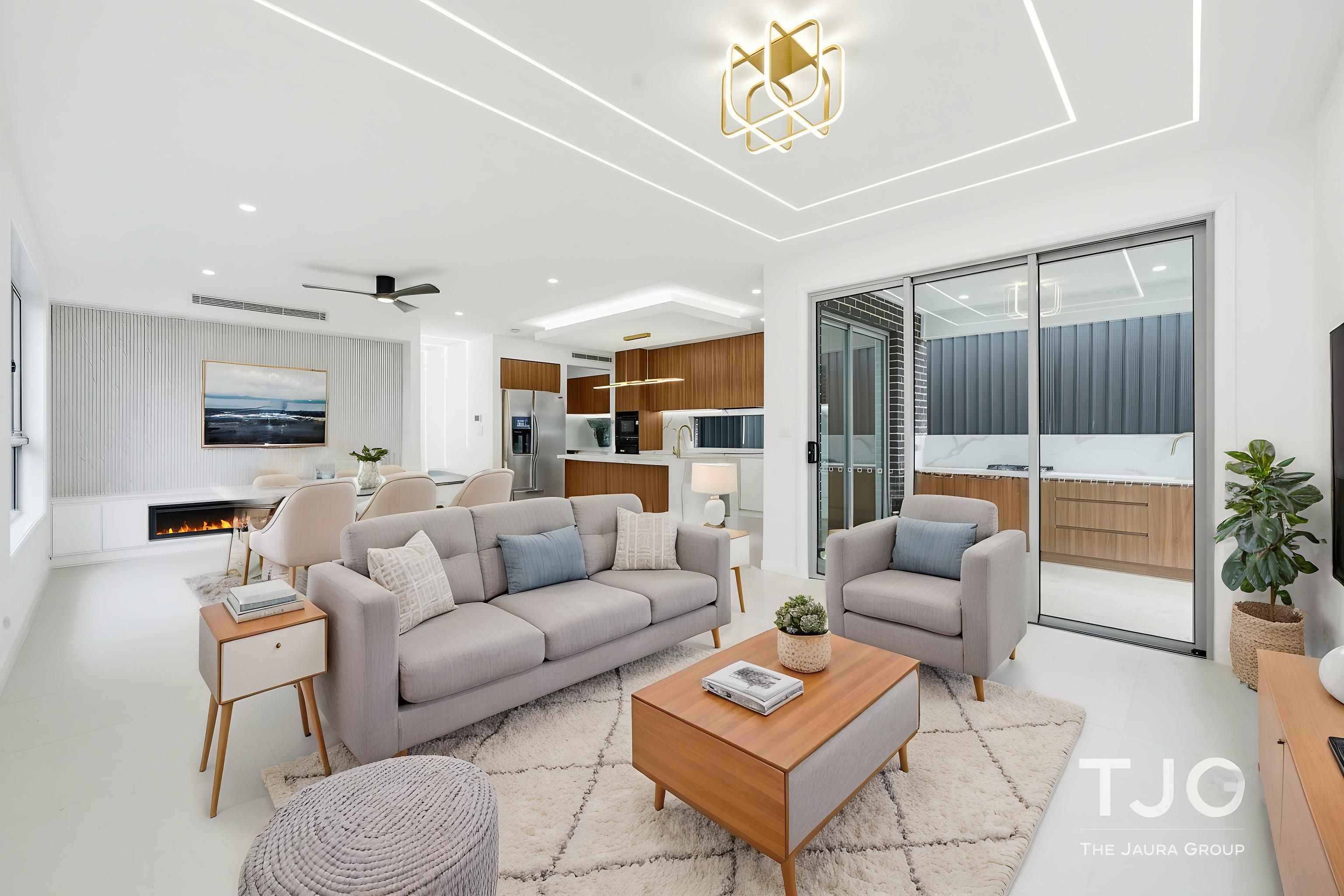18 Stenland Street — photo 3 of 8