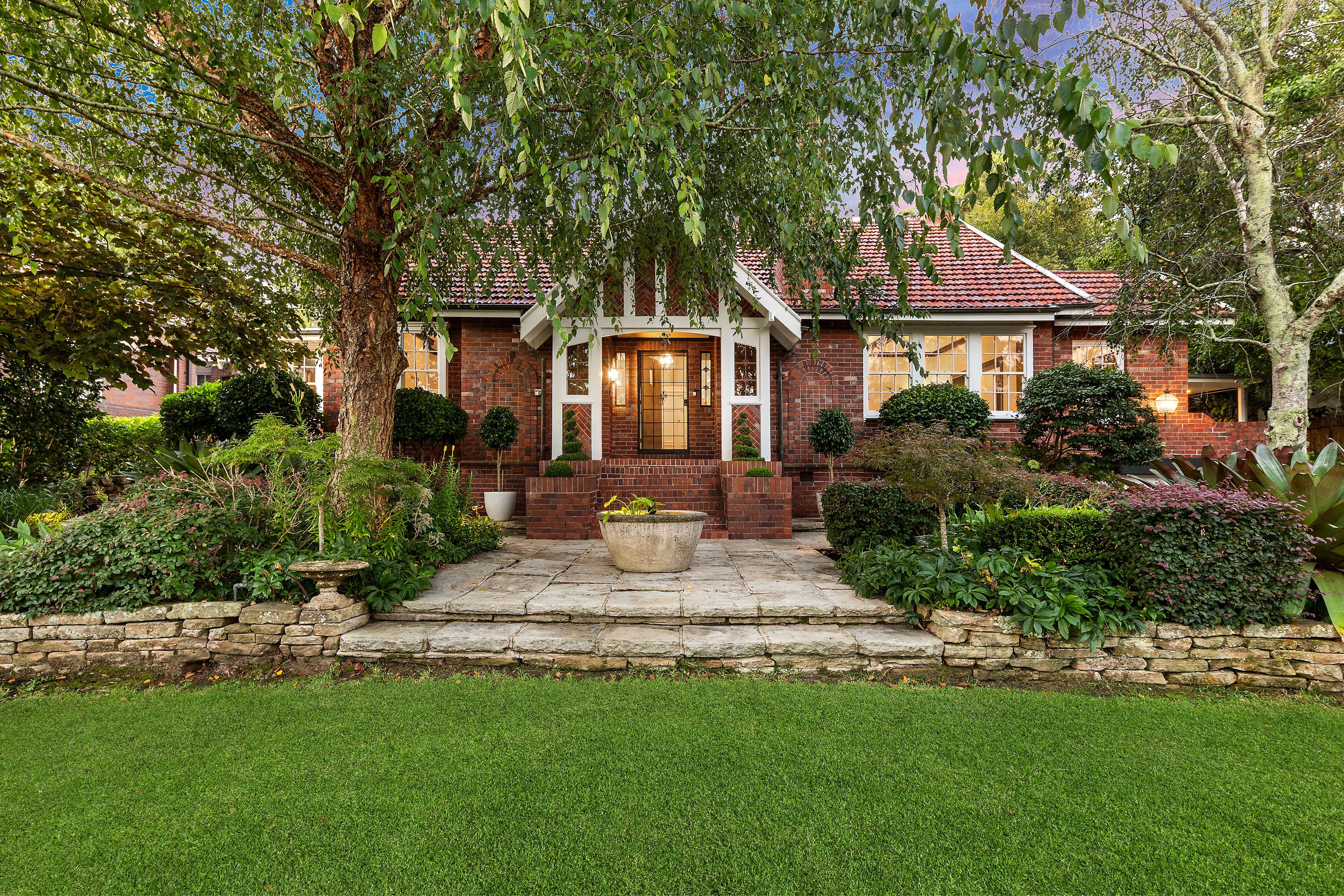 4 Yosefa Avenue, Warrawee NSW 2074